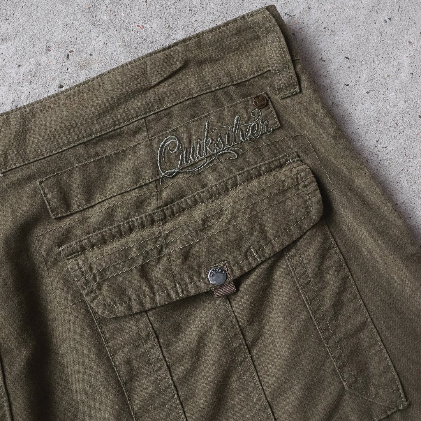 Vintage 2000s Quiksilver Cargo Shorts - 34 - AL Vintage