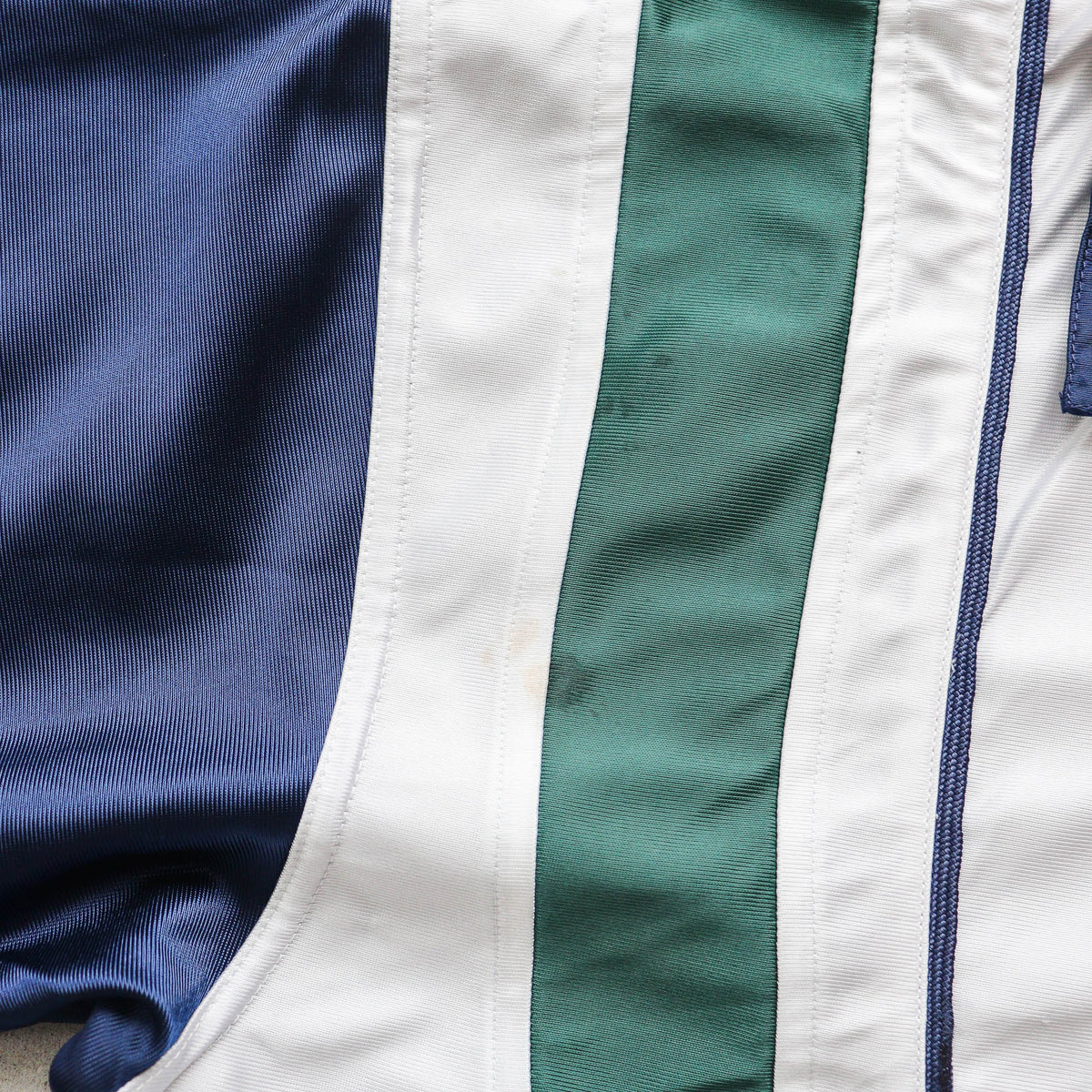 Nike Basketball Satin Zip-Up Jersey - 90s (S)
