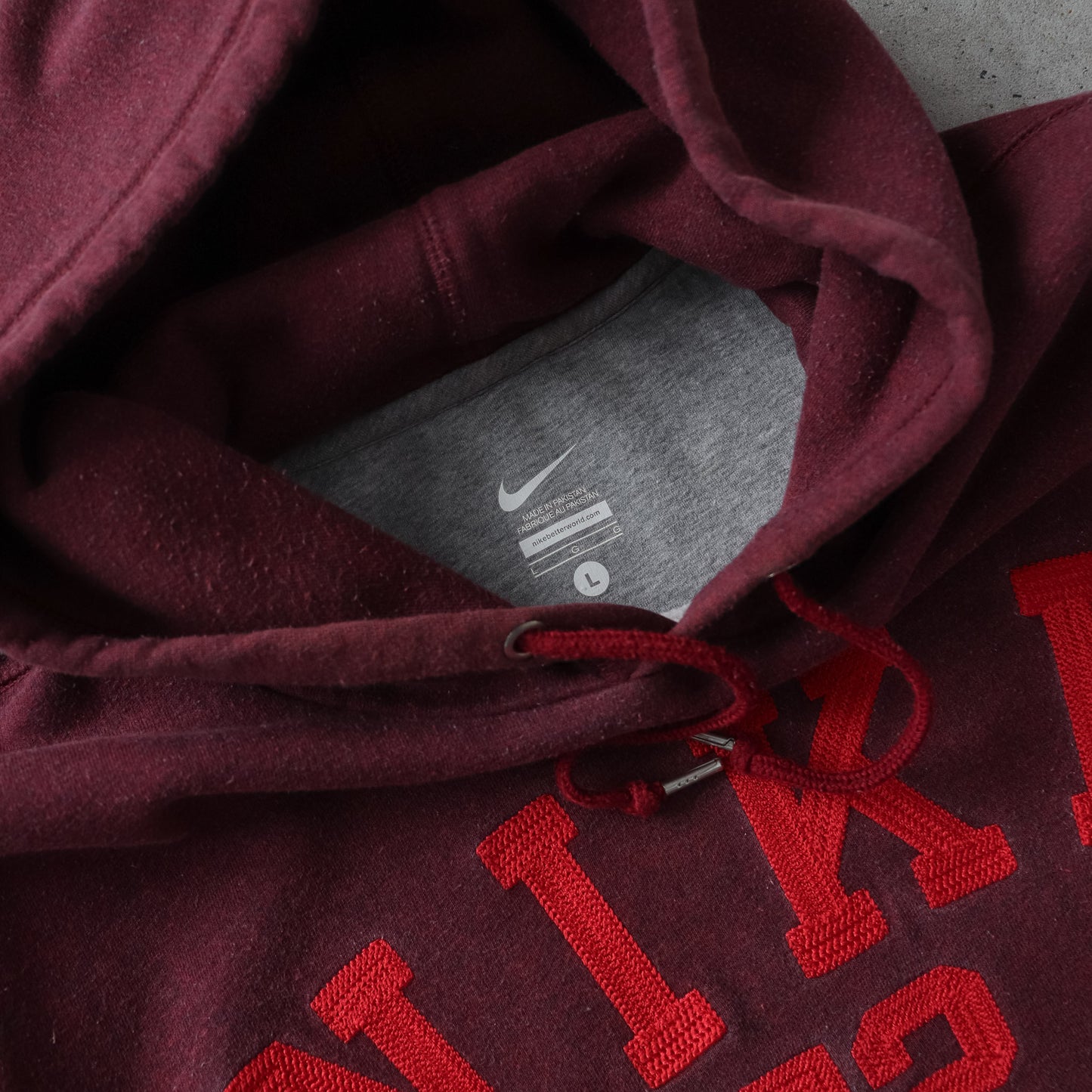 Vintage 2000s Nike Spellout Hoodie - L