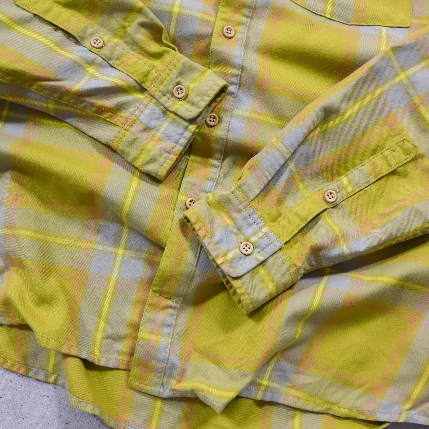 Adidas Outdoors Plaid Button Up Shirt - 2000s (L)