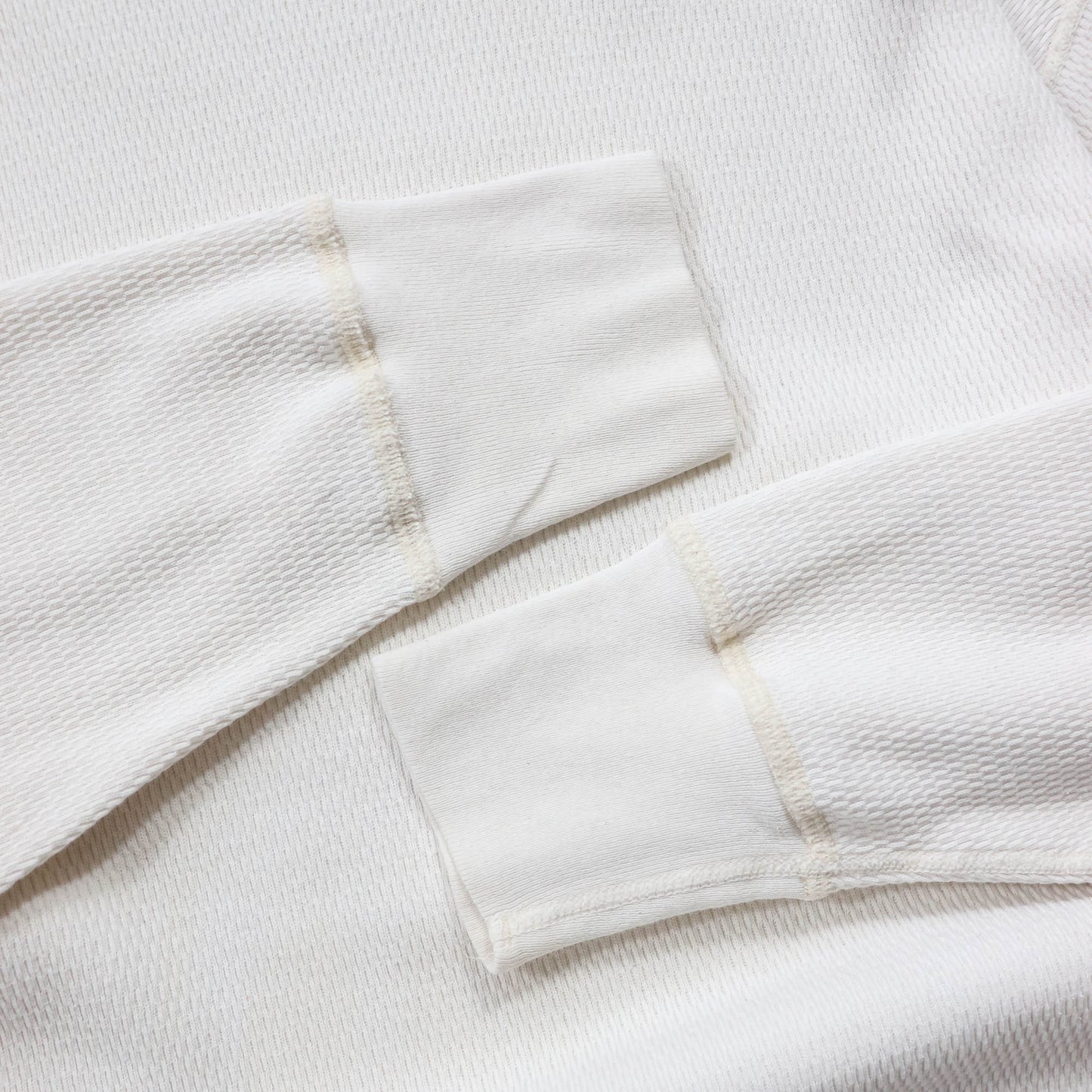 Carhartt Embroidered Longsleeve Thermal Shirt - 90s (L)