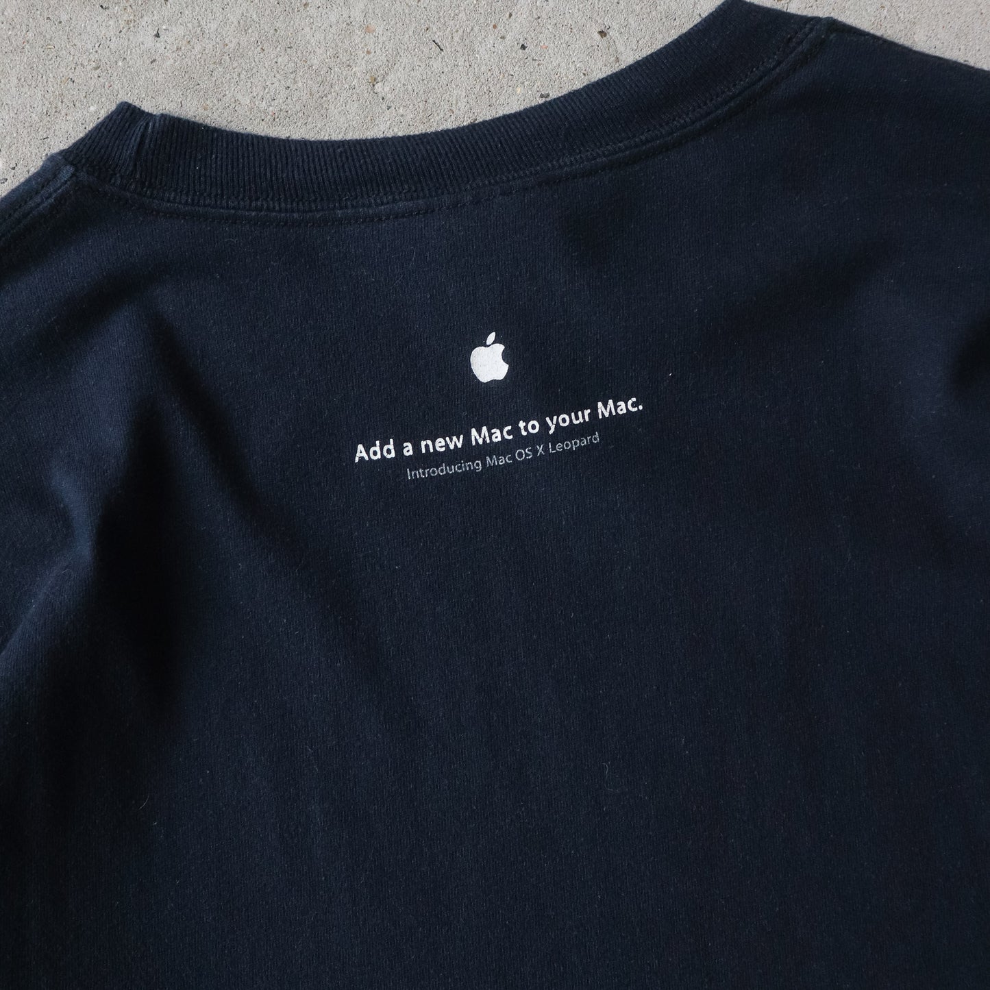 Vintage 2000s Apple Mac OS X Leopard Tee - XL