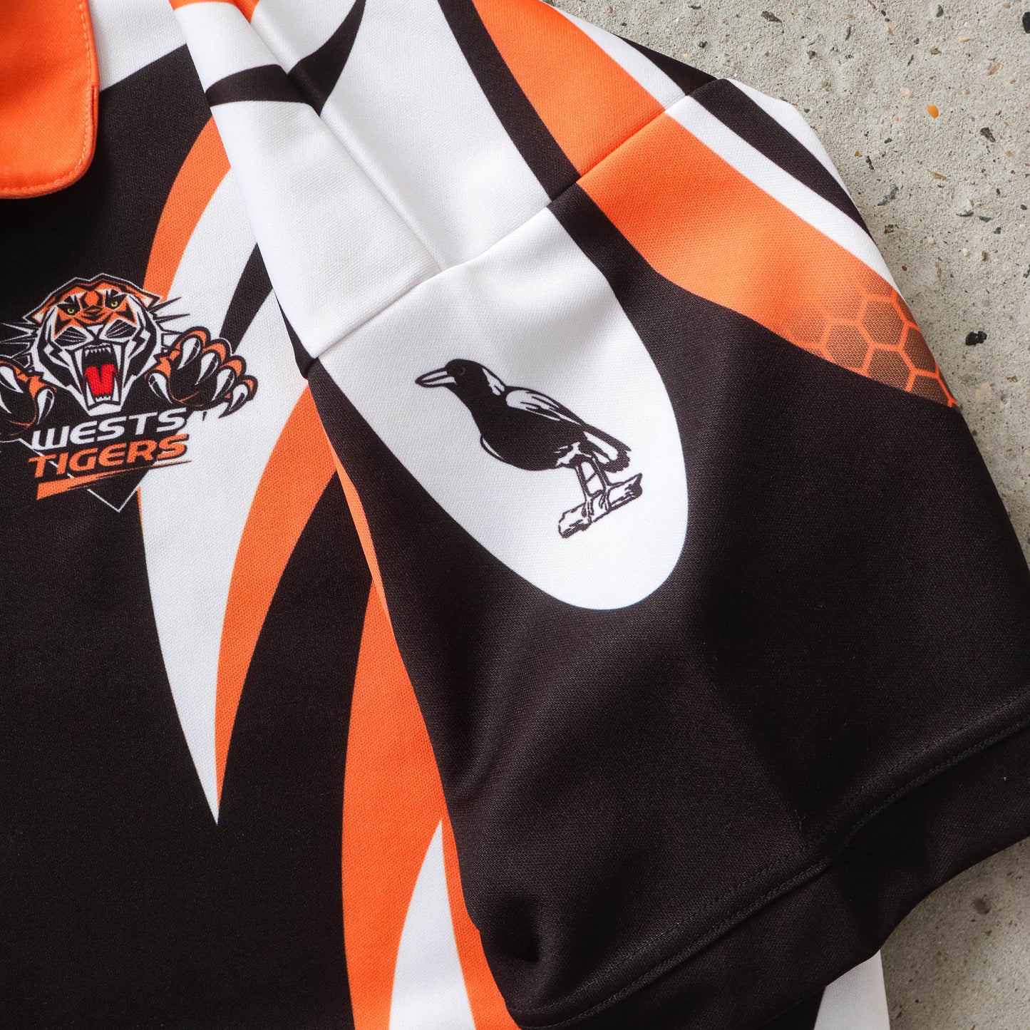 Vintage 2005 Wests Tigers Supporter NRL Jersey - XL