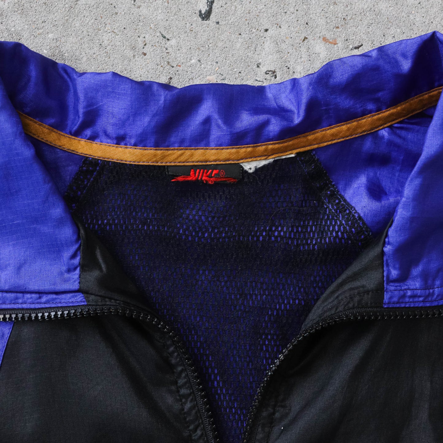 Vintage 90s Nike Two-Tone Windbreaker Jacket - L