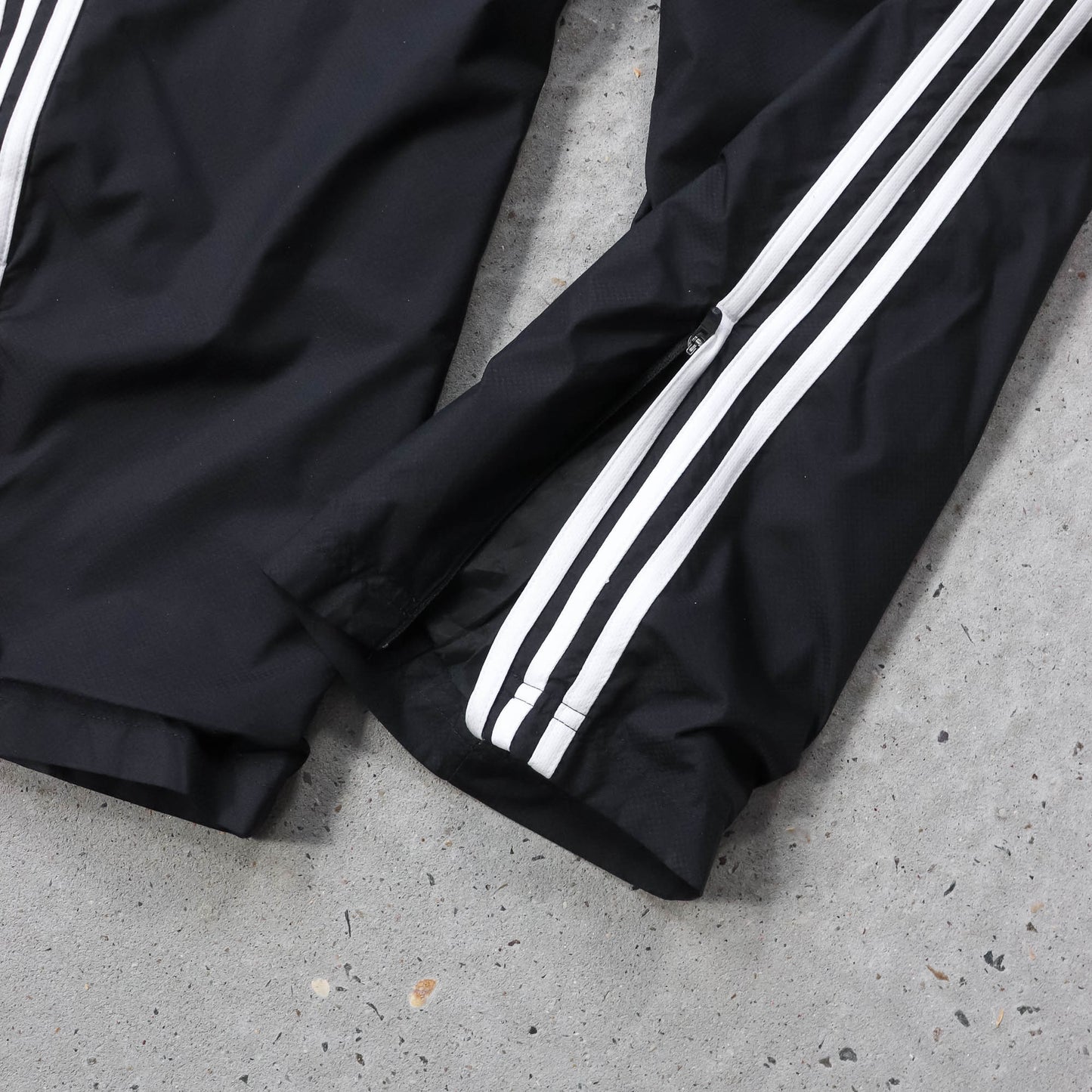 Adidas 3-Stripe Embroidered Track Pants - 2000s (L)