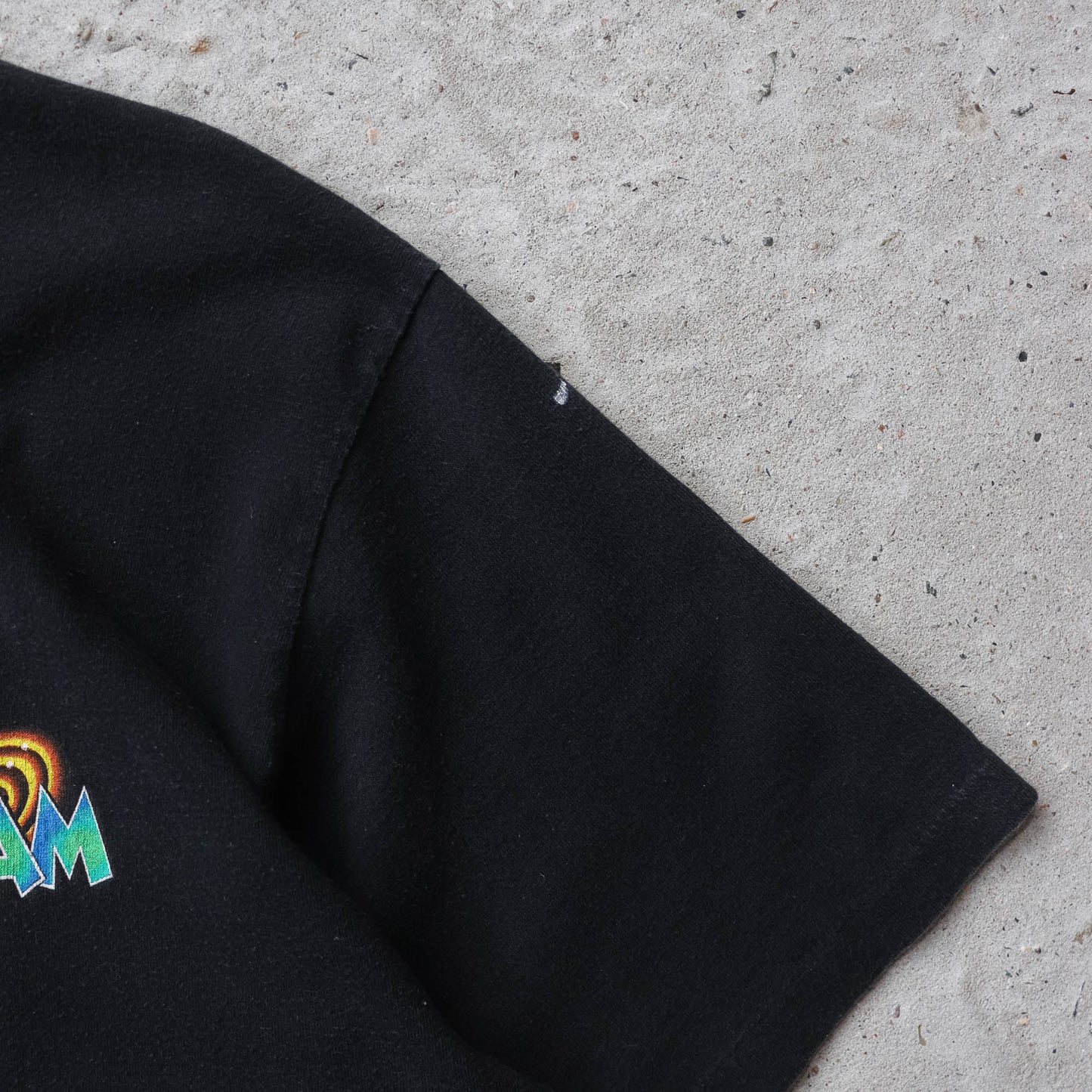 Vintage 1996 Space Jam Bugs Bunny & Michael Jordan Tee - L