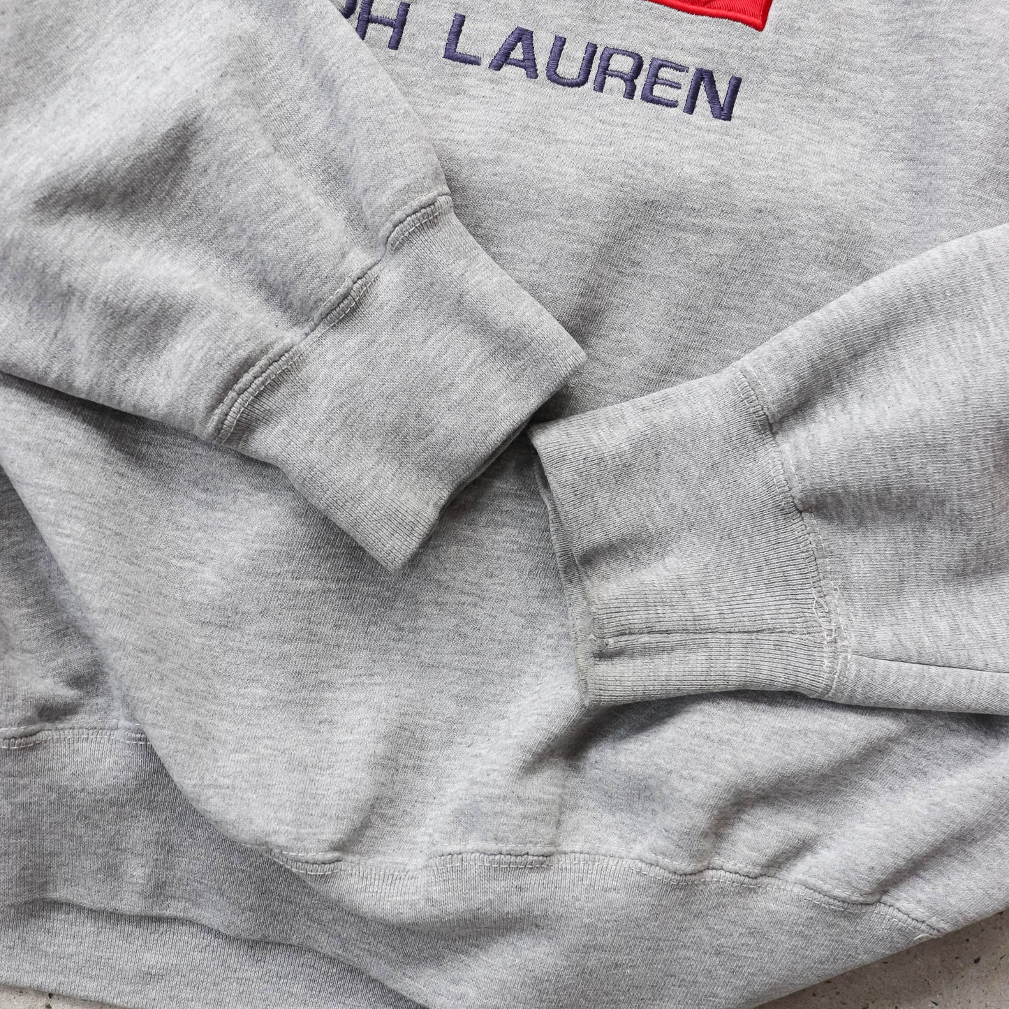 Chaps Ralph Lauren Embroidered Flag Sweatshirt - 90s (L)