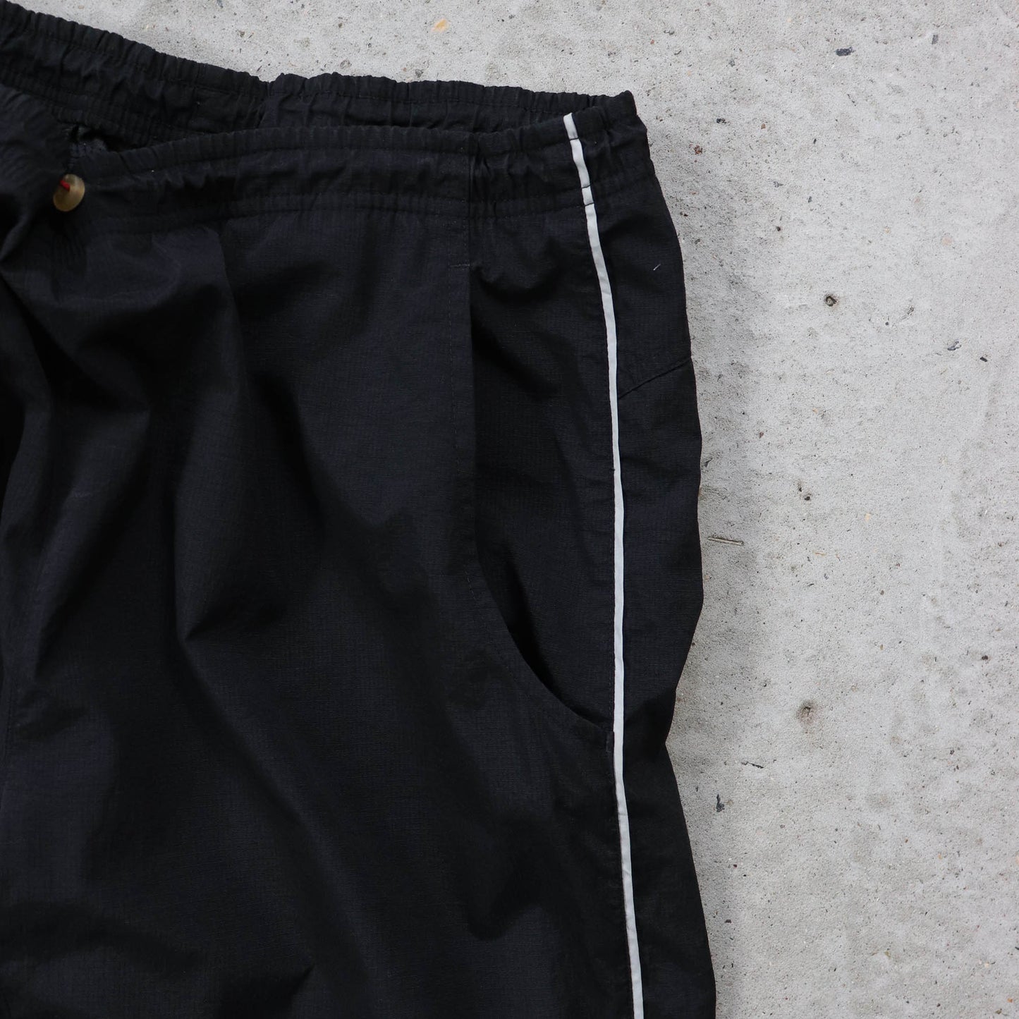 Nike Mini Swoosh Utility Cargo Track Pants - 2000s (L)