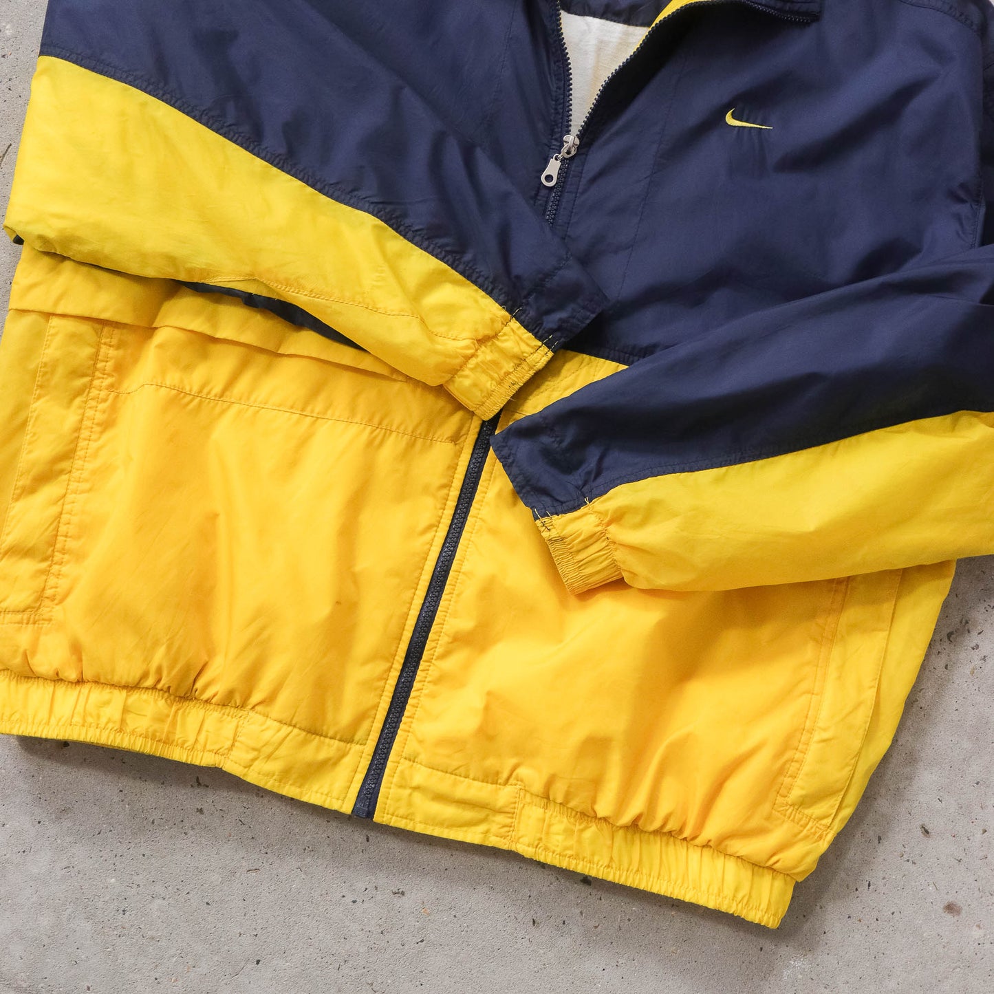 Vintage 90s Nike Two-Tone Embroidered Windbreaker Jacket - XL