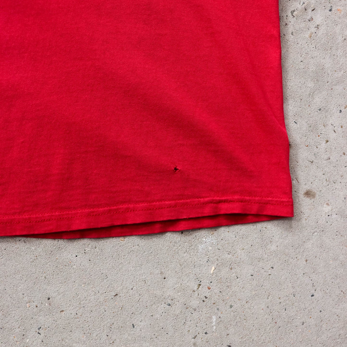 Vintage 90s Nike Mini Swoosh Embroidered Tee - M