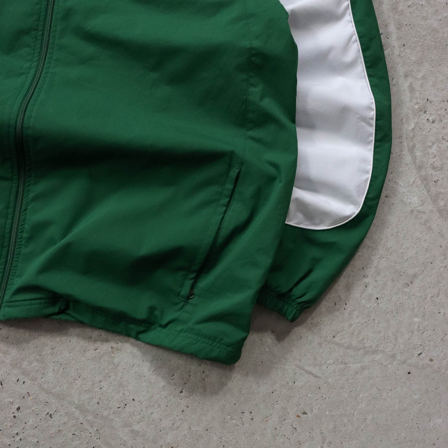 Nike Mini Swoosh Two-Tone Windbreaker Jacket - 2000s (XXL)