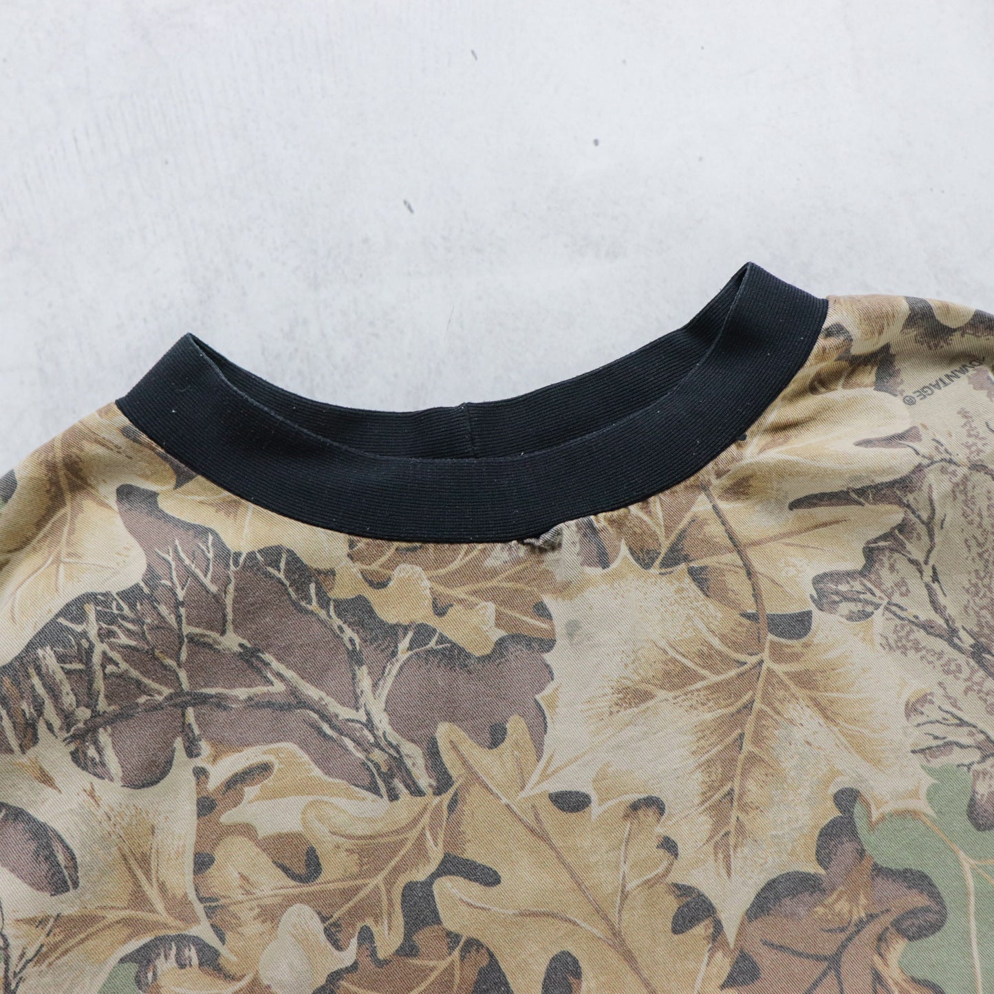 Vintage Realtree Camo Long Sleeve Tee - XXL