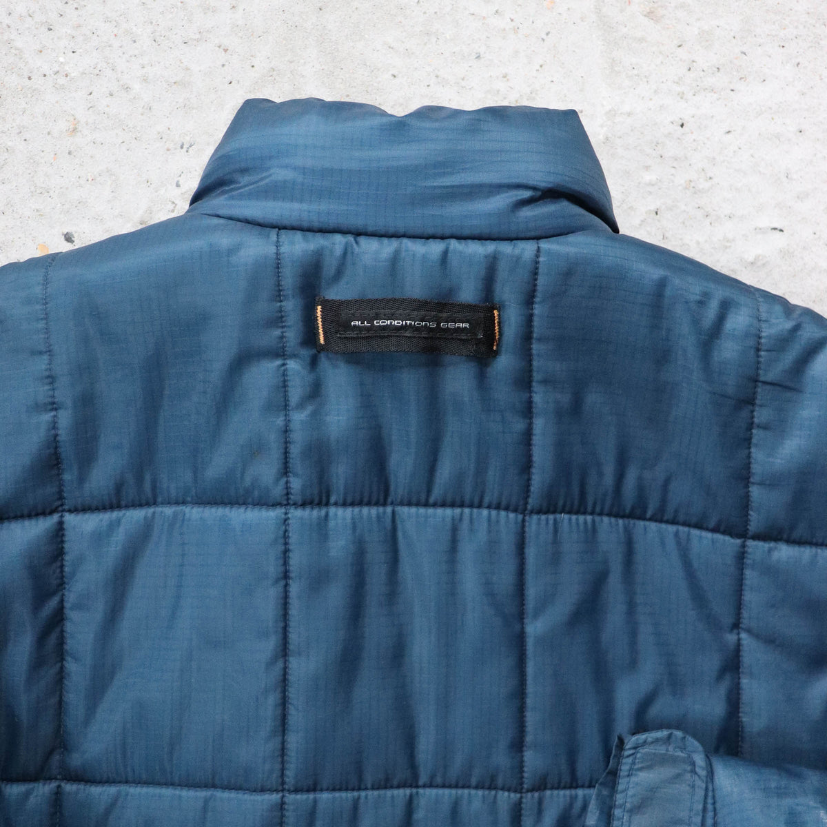 Nike ACG PrimaLoft Quilted Puffer Jacket - 90s (L)