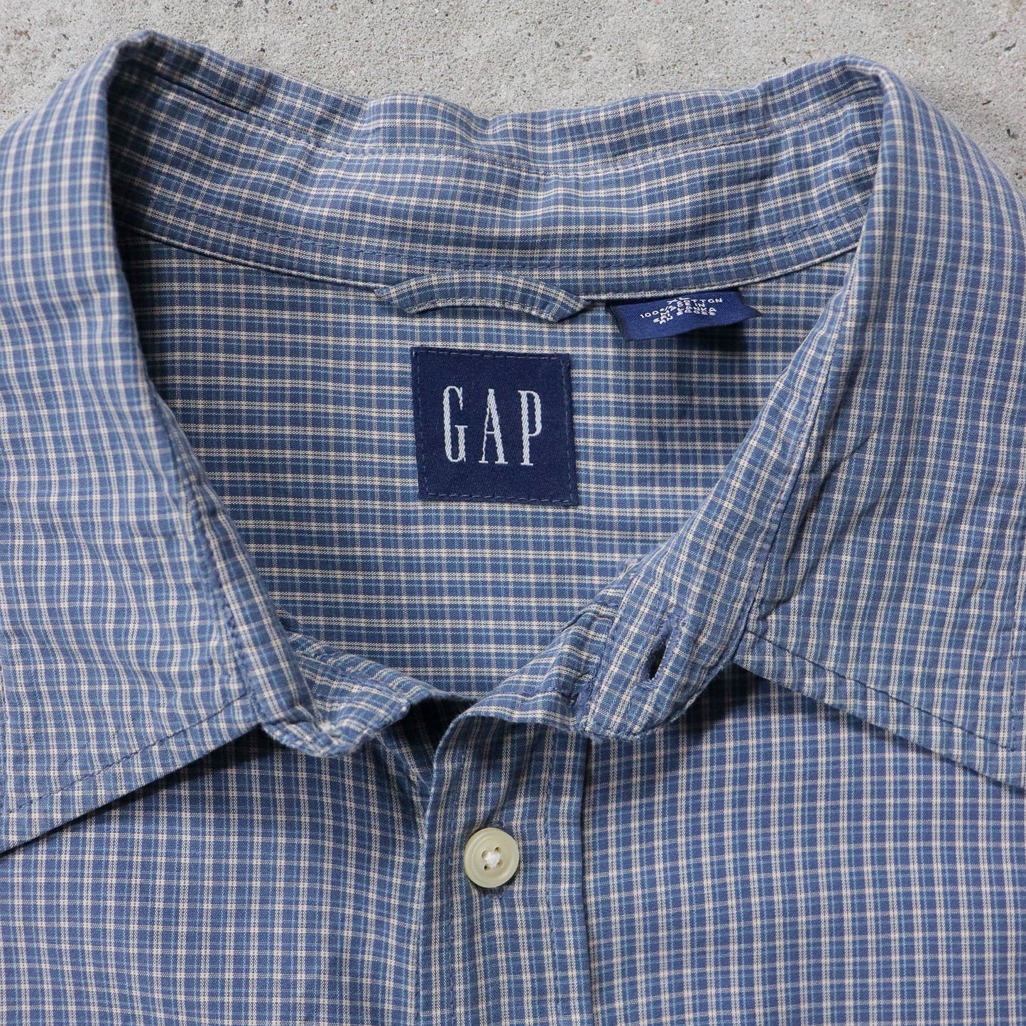 GAP Cropped Button Up Shirt - 90s (XL)