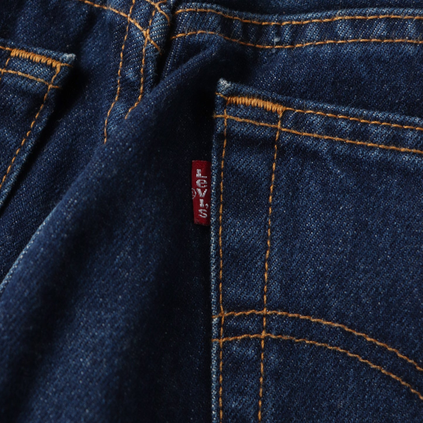 Vintage Levi's 502 Tapered Fit Jeans - 34x32