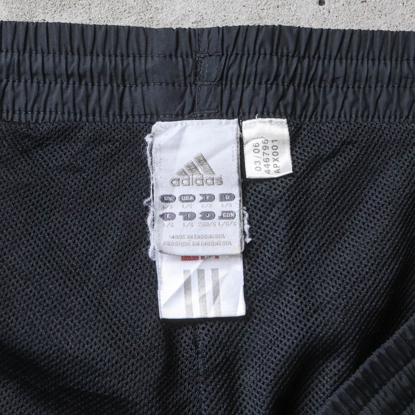Adidas 3-Stripe Track Pants - 2000s (L)