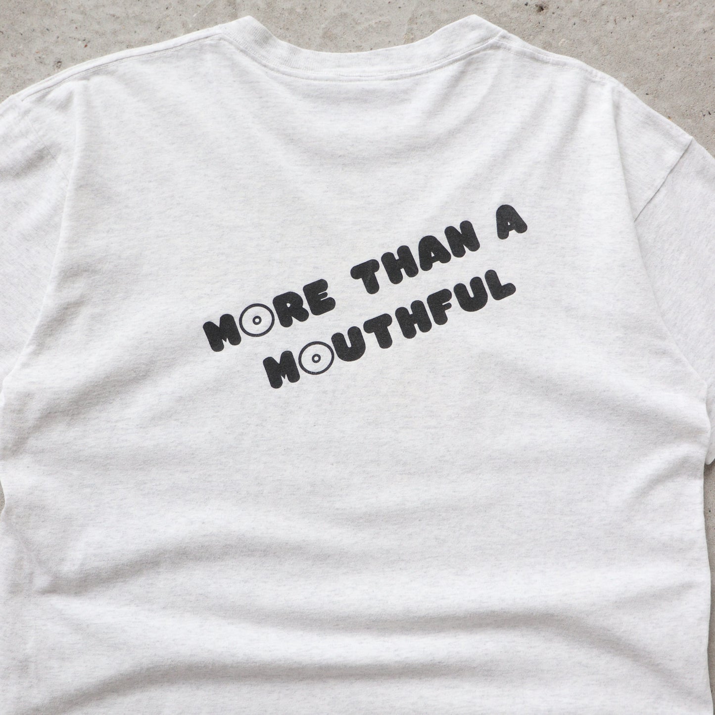 Vintage 90s Hooters More Than A Mouthful Tee - L