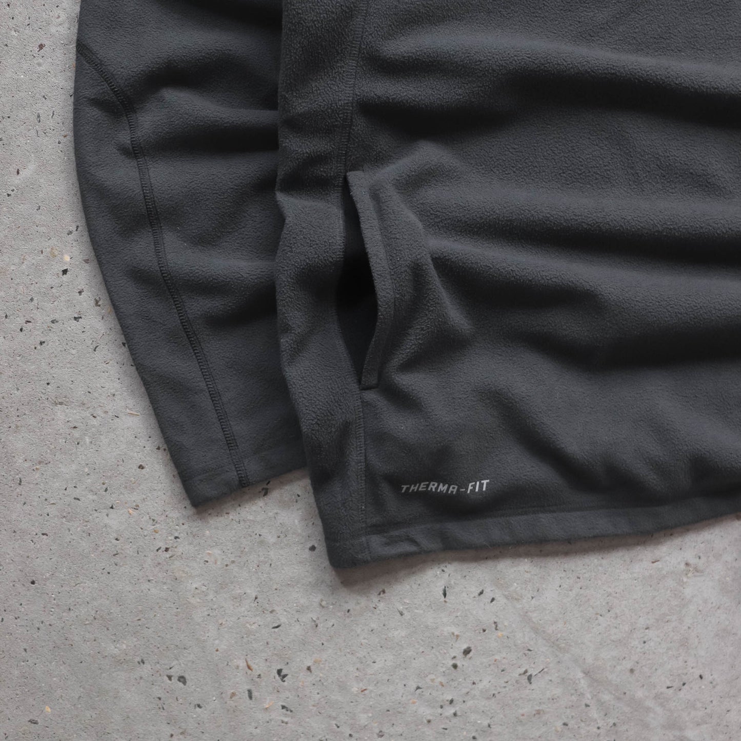 Nike Mini Swoosh 1/4 Zip Fleece Pullover - 2000s (XL)