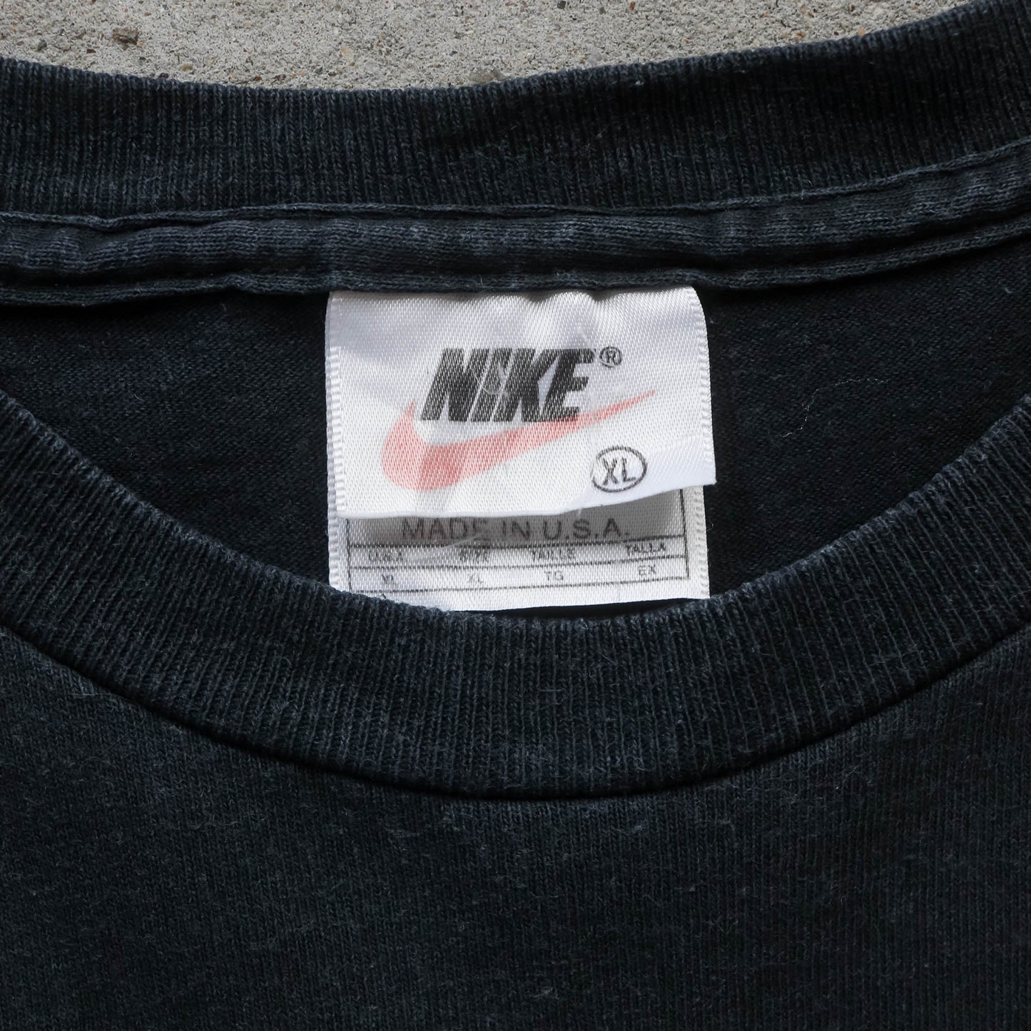 Nike Big Swoosh Graphic Tee - 90s (XL)