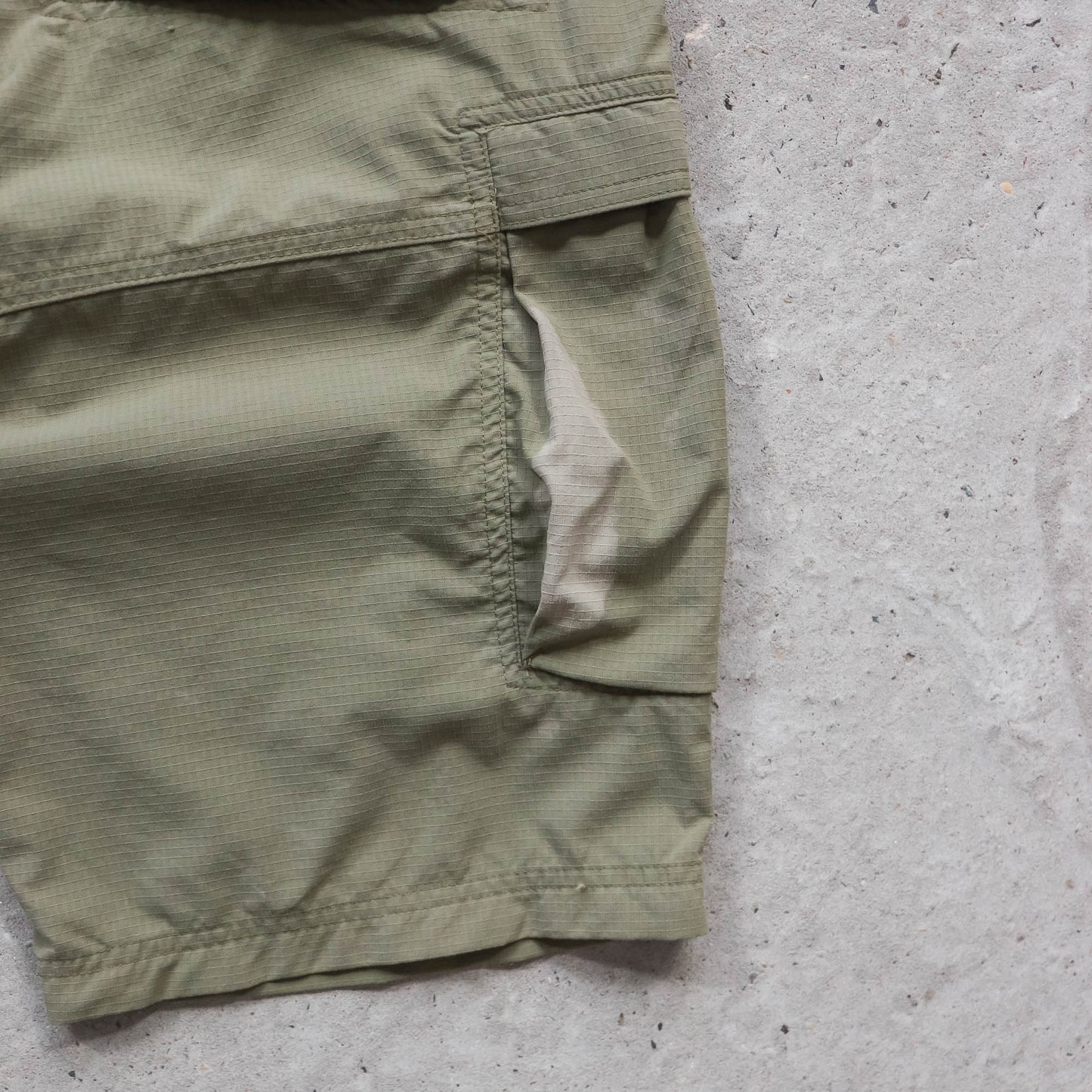 Nike Ripstop Cargo Shorts - 2000s (34)