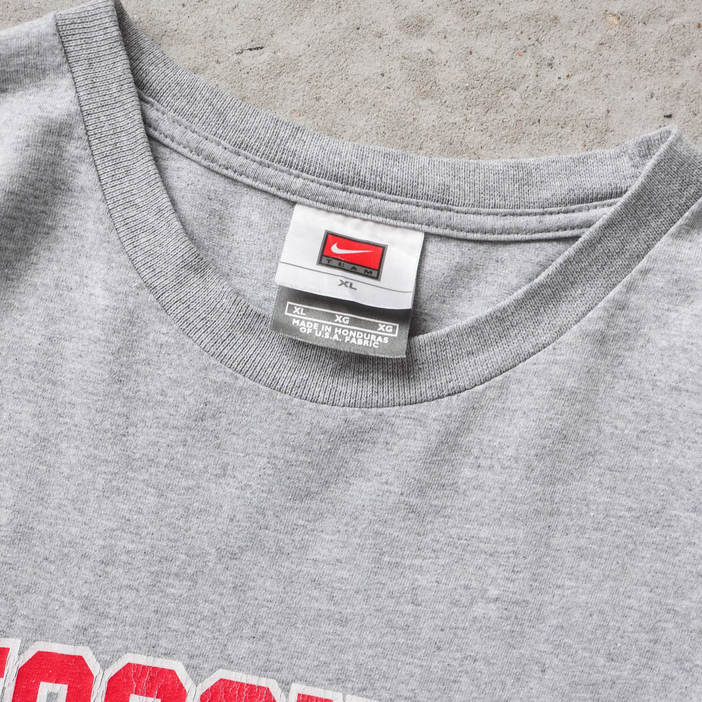 Vintage 2000s Nike Wisconson Badgers NCAA Tee - XL