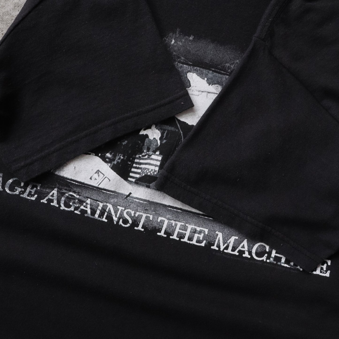 Vintage 1999 Rage Against The Machine Tee - M