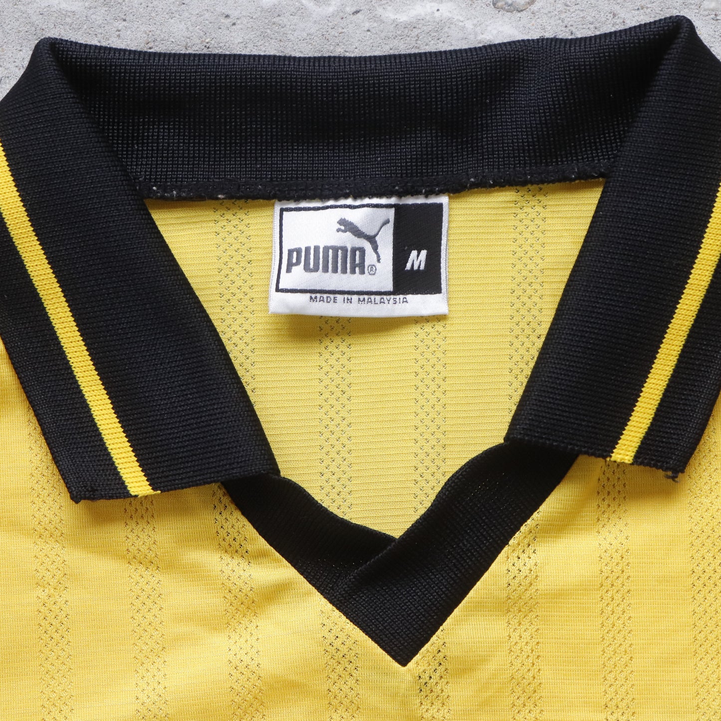 Vintage 90s Puma Logo Soccer Jersey - L