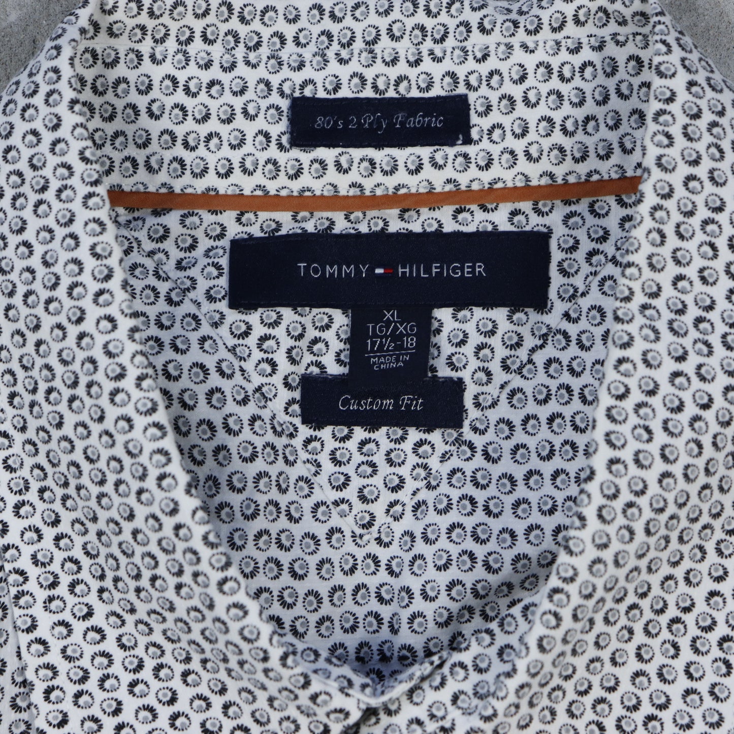 Vintage Tommy Hilfiger Cropped Button Up Shirt - XL