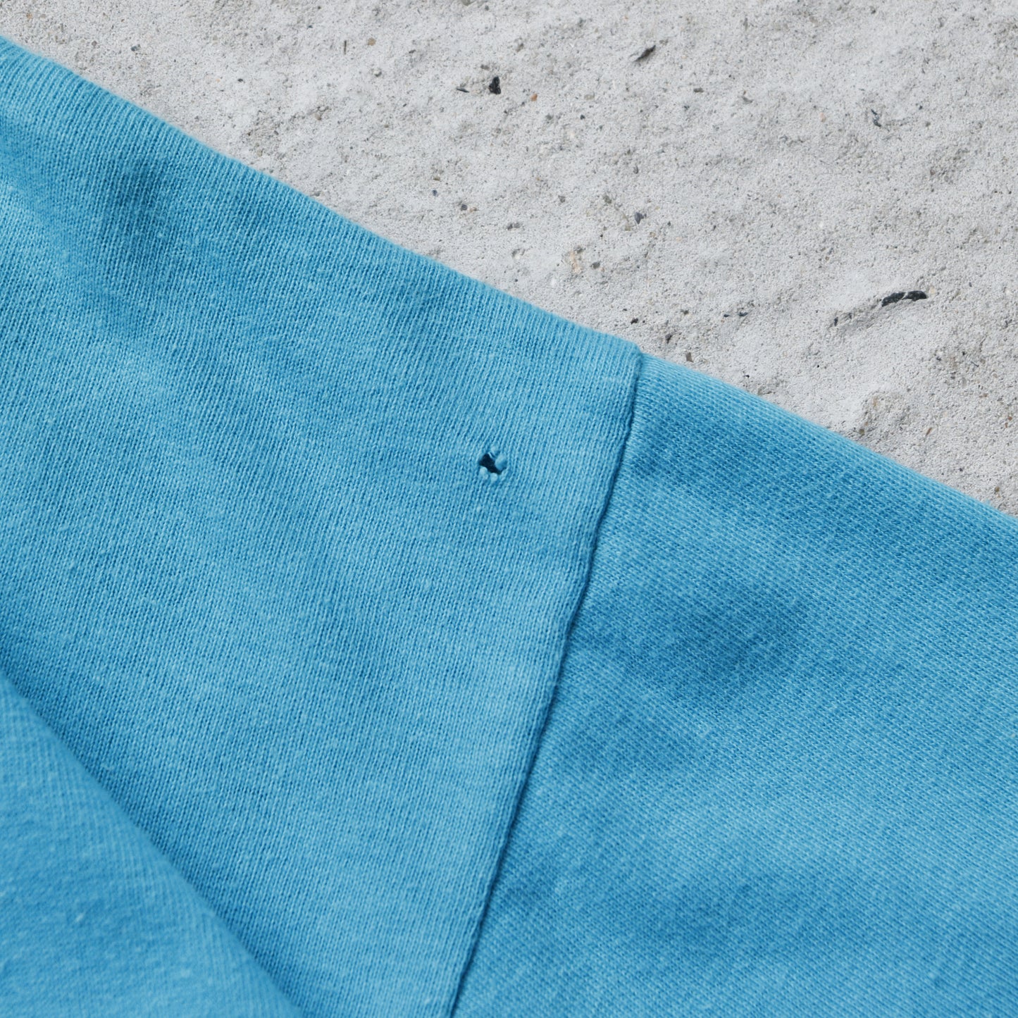 Vintage 90s Charlotte Hornets NBA Tee - L