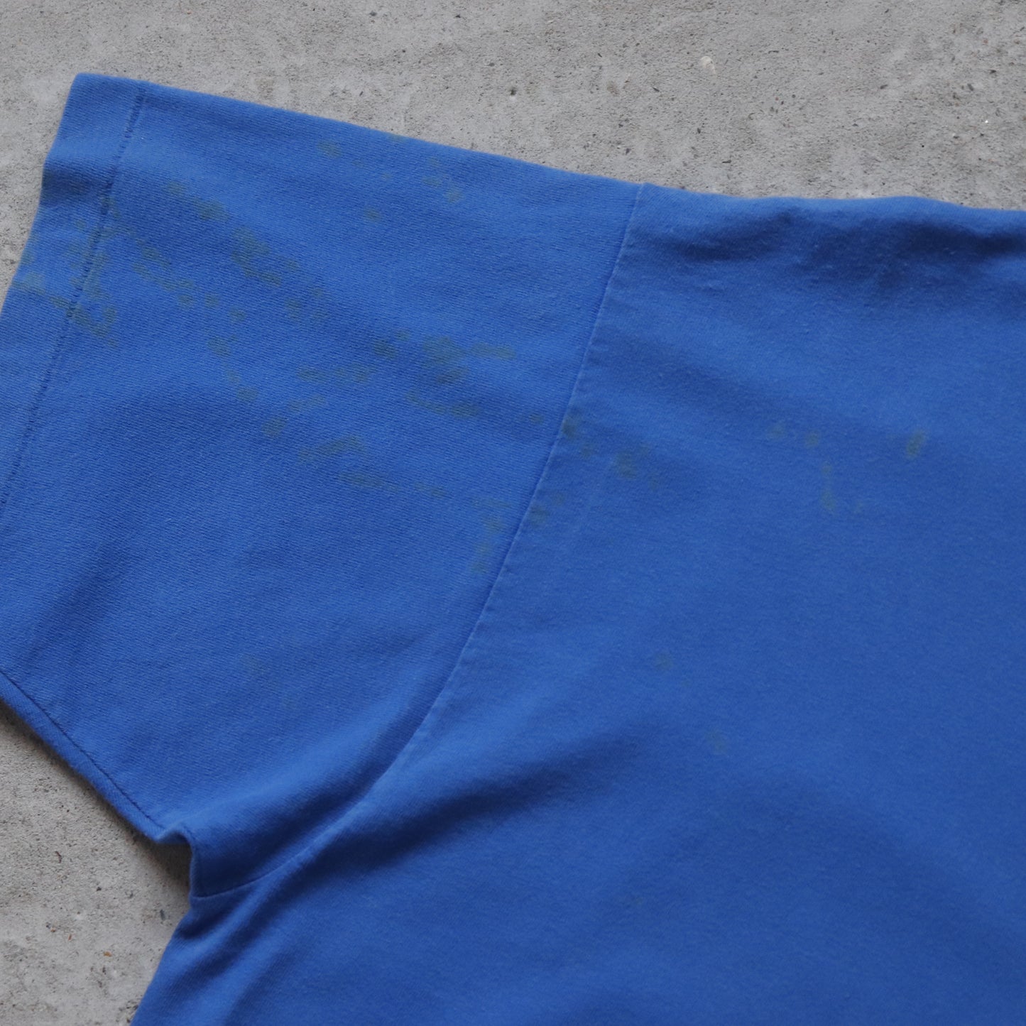 Vintage 90s Marlboro Cigarettes Howling Wolf Tee - XL