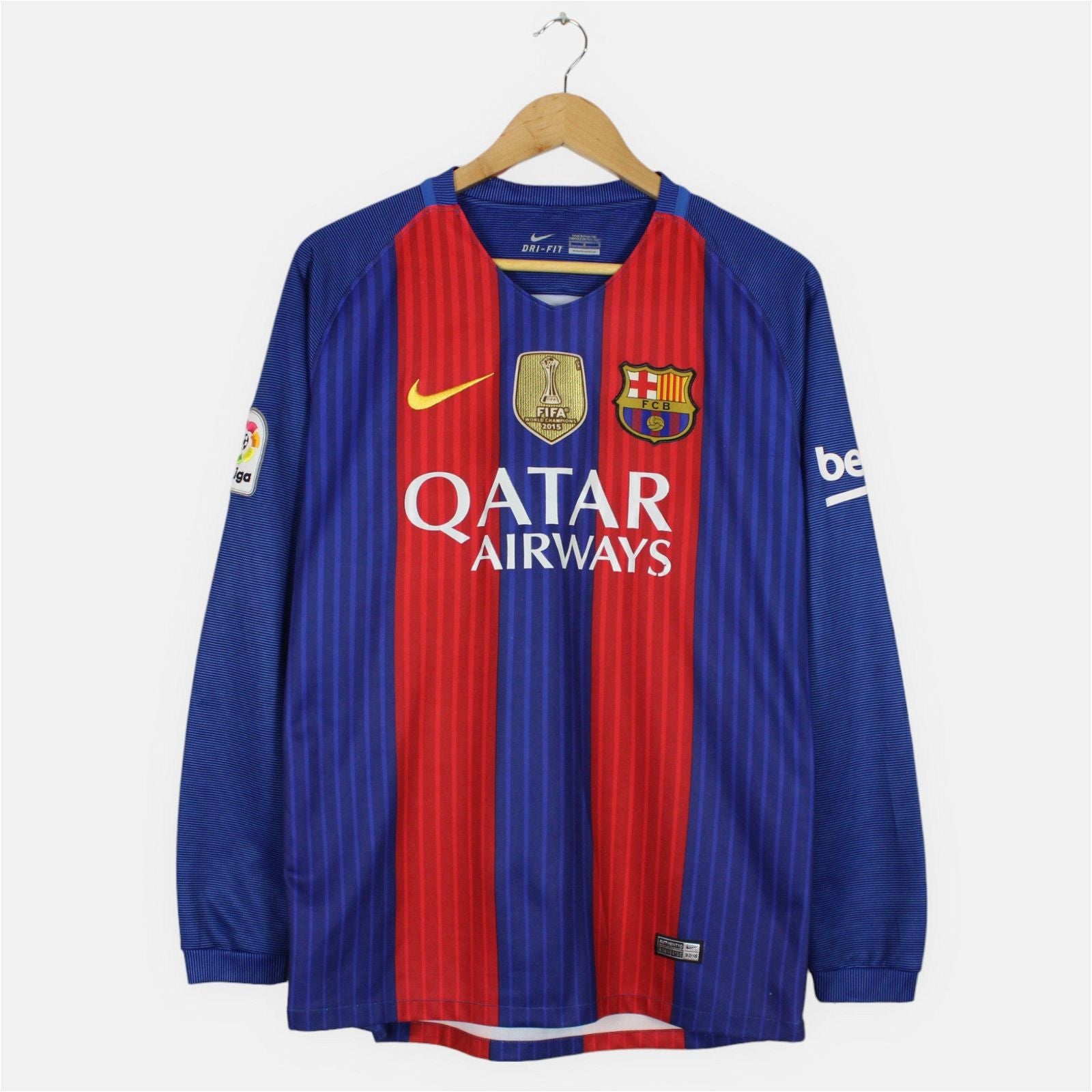 Barcelona 2016/17 Home Champions Nike Jersey - S - AL Vintage