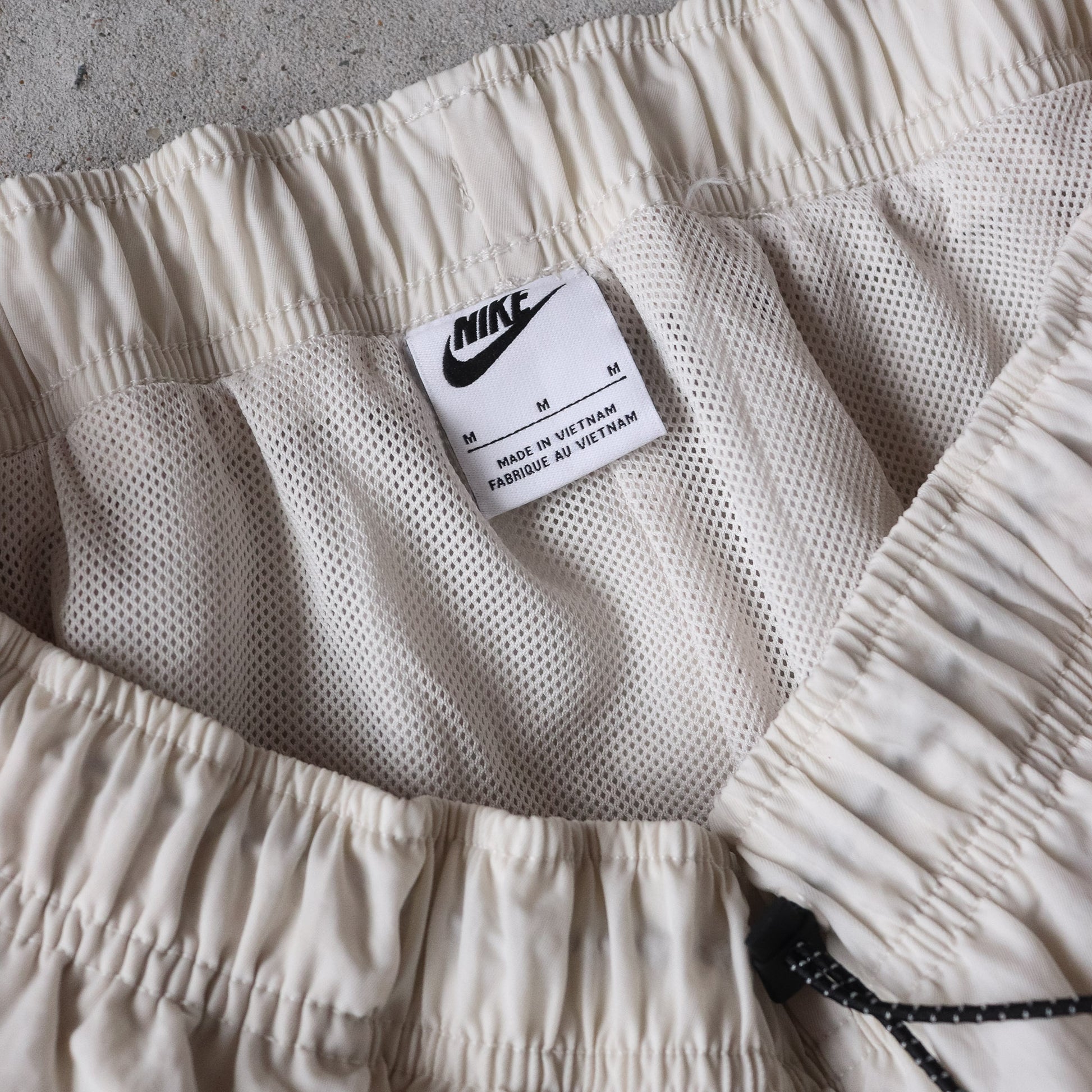 Vintage 2000s Nike Cargo Track Pants - M - AL Vintage