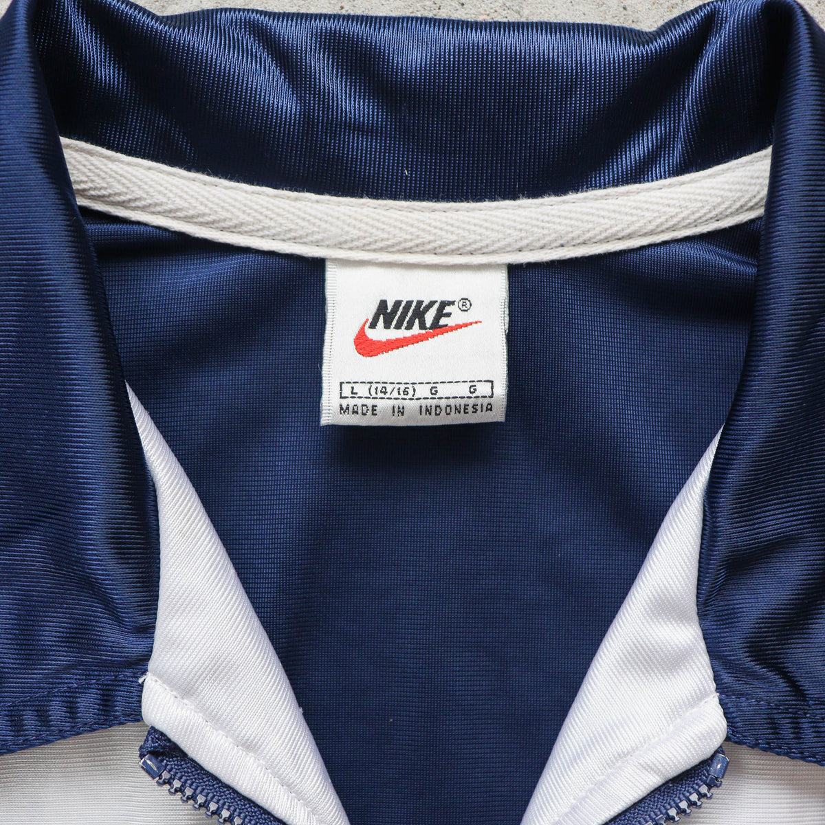 Nike Basketball Satin Zip-Up Jersey - 90s (S)