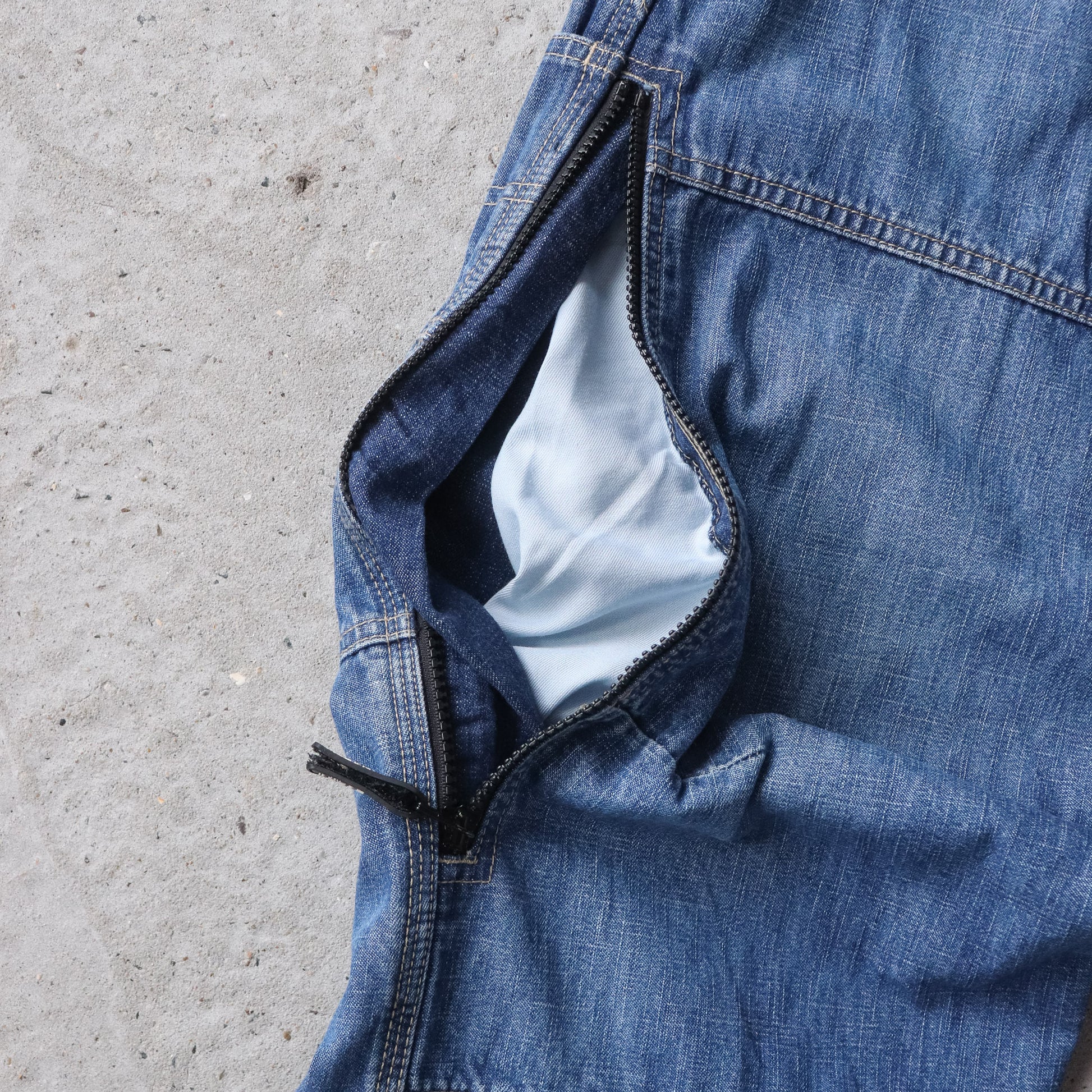 Vintage 2000s Levi's Double Knee Denim Cargo Pants - 30x32 - AL Vintage