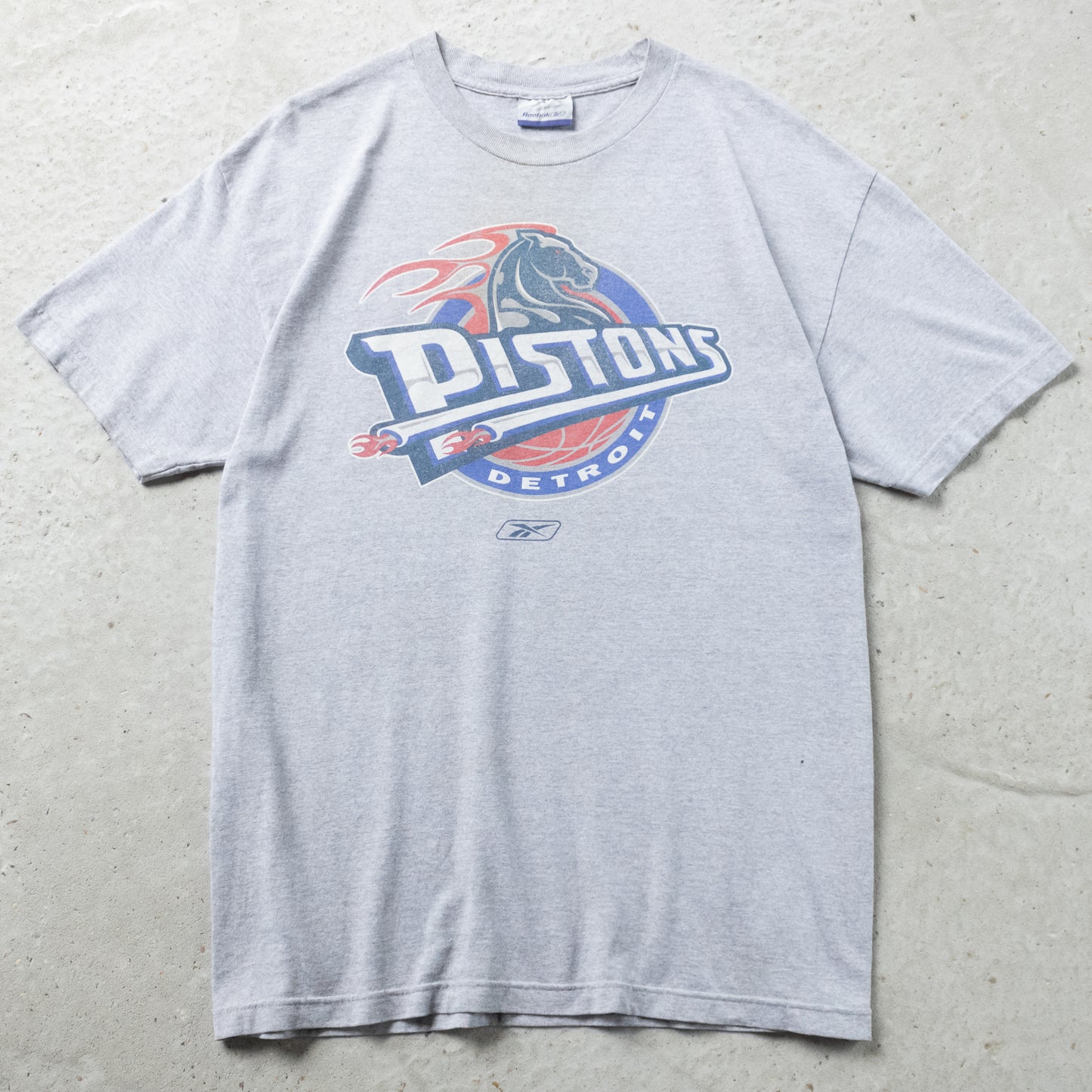 Vintage 2000s Detroit Pistons Reebok NBA Tee - L