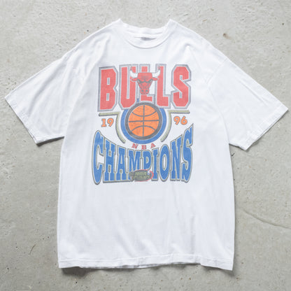 Vintage 1996 Chicago Bulls NBA Champions Tee - L