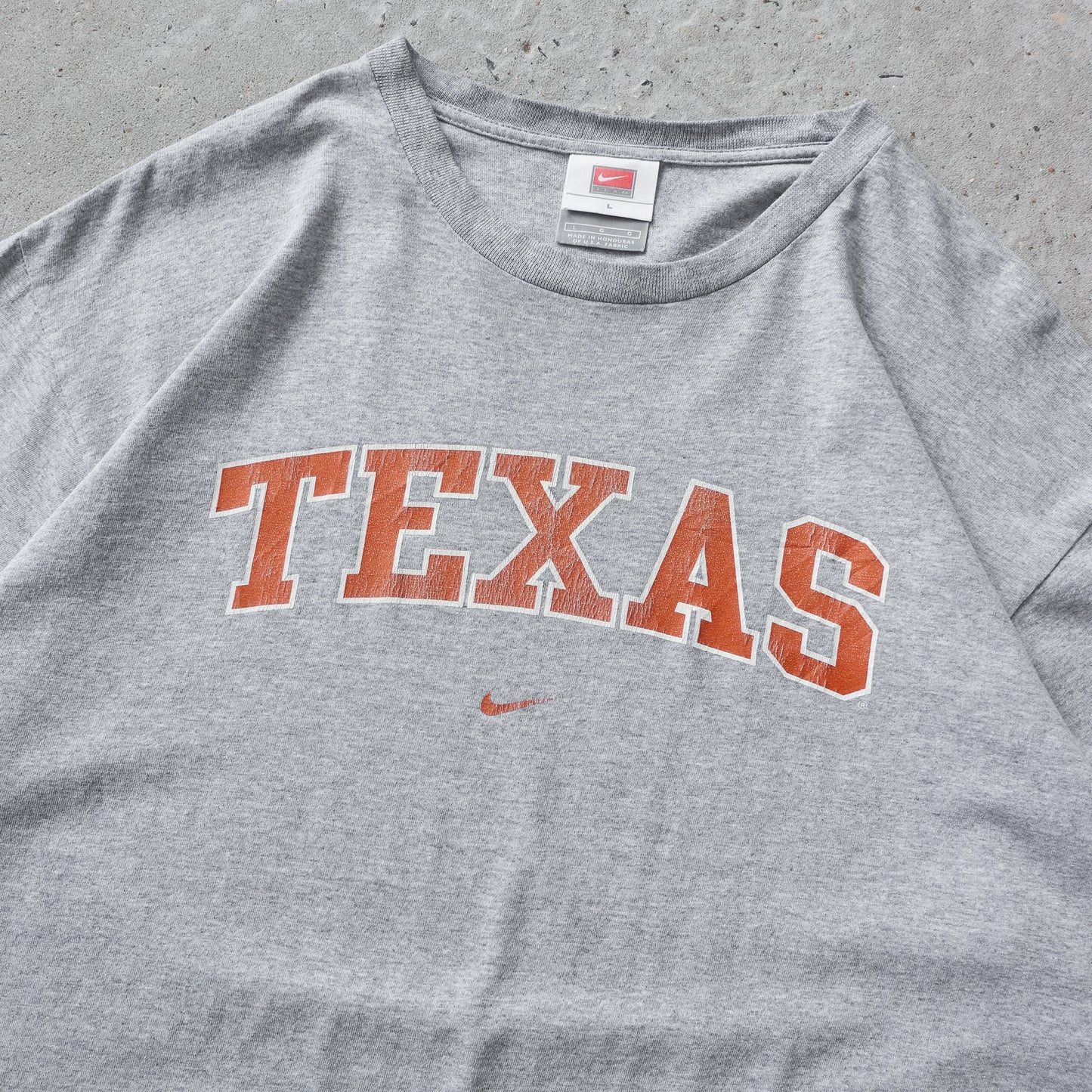 Vintage 2000s Nike Texas Longhorns NCAA Tee - L - AL Vintage