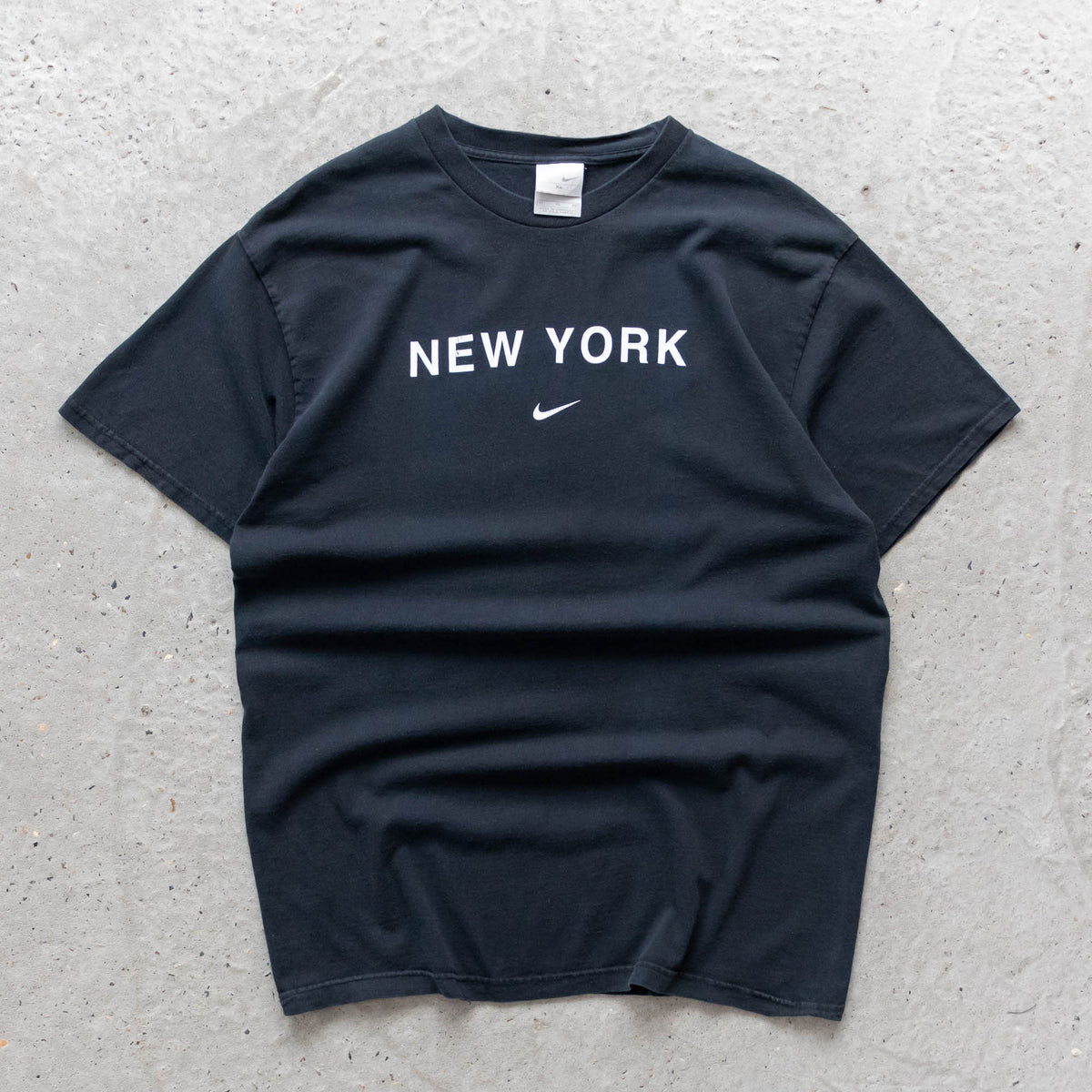 Nike Centre Swoosh New York Tee - 2000s (XL)