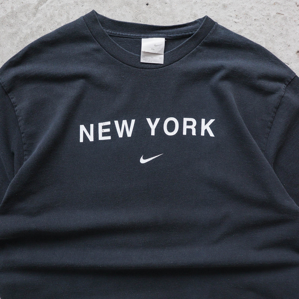 Nike Centre Swoosh New York Tee - 2000s (XL)