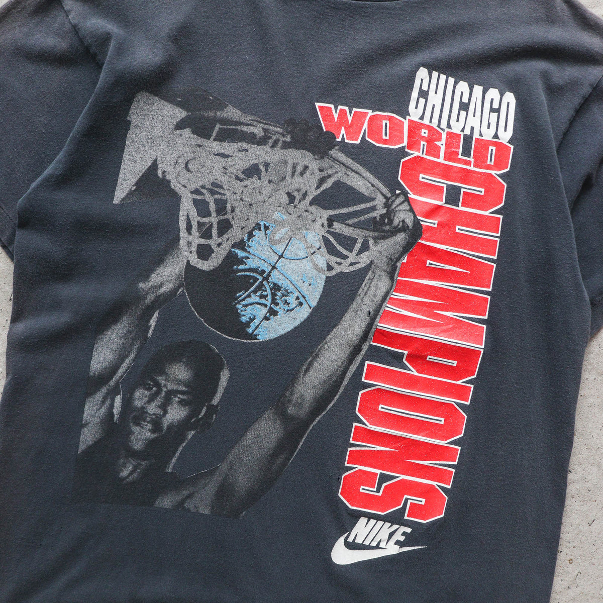 Nike Chicago Bulls NBA Champions Tee - 1991 (M)