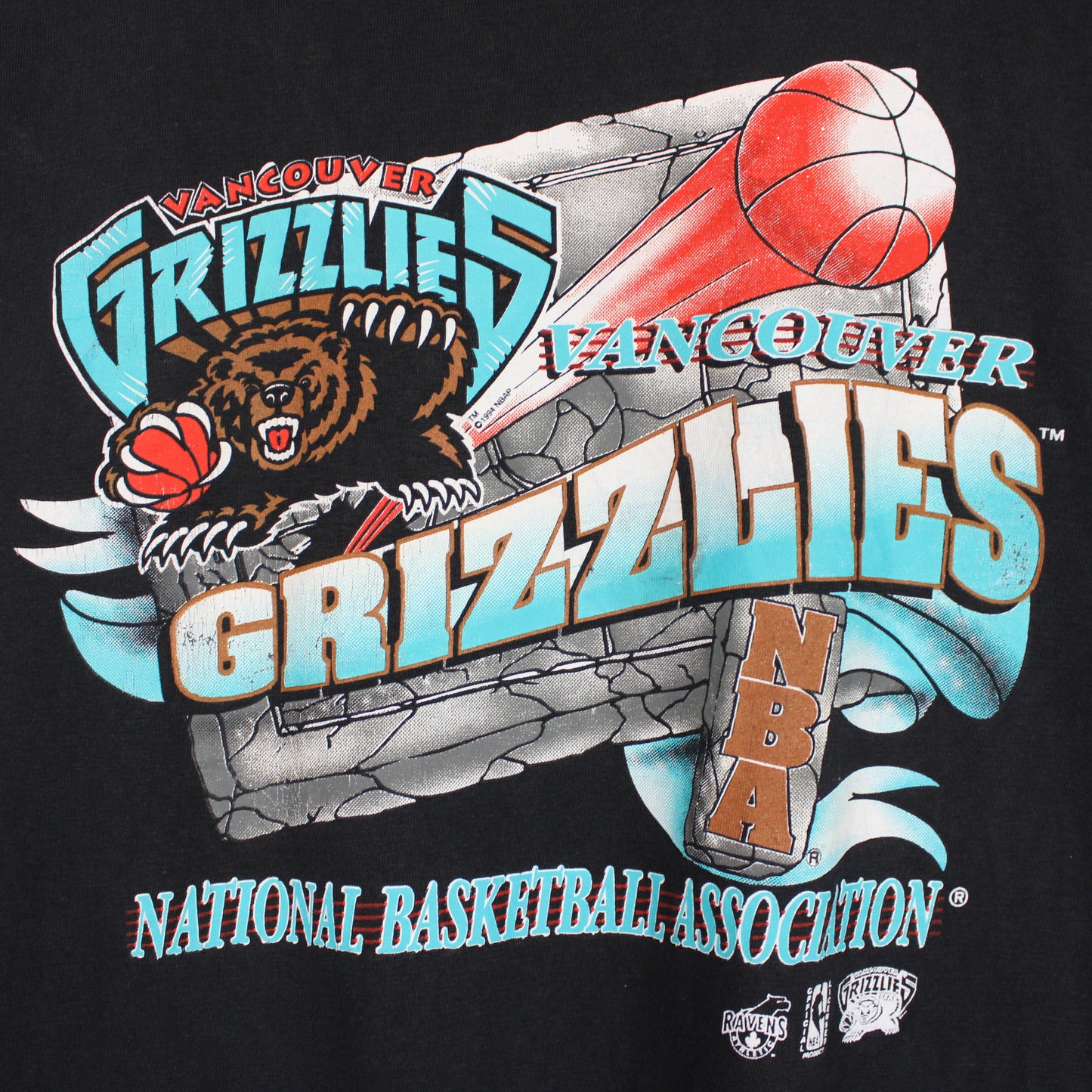 Vintage 1994 Vancouver Grizzlies NBA Tee - M