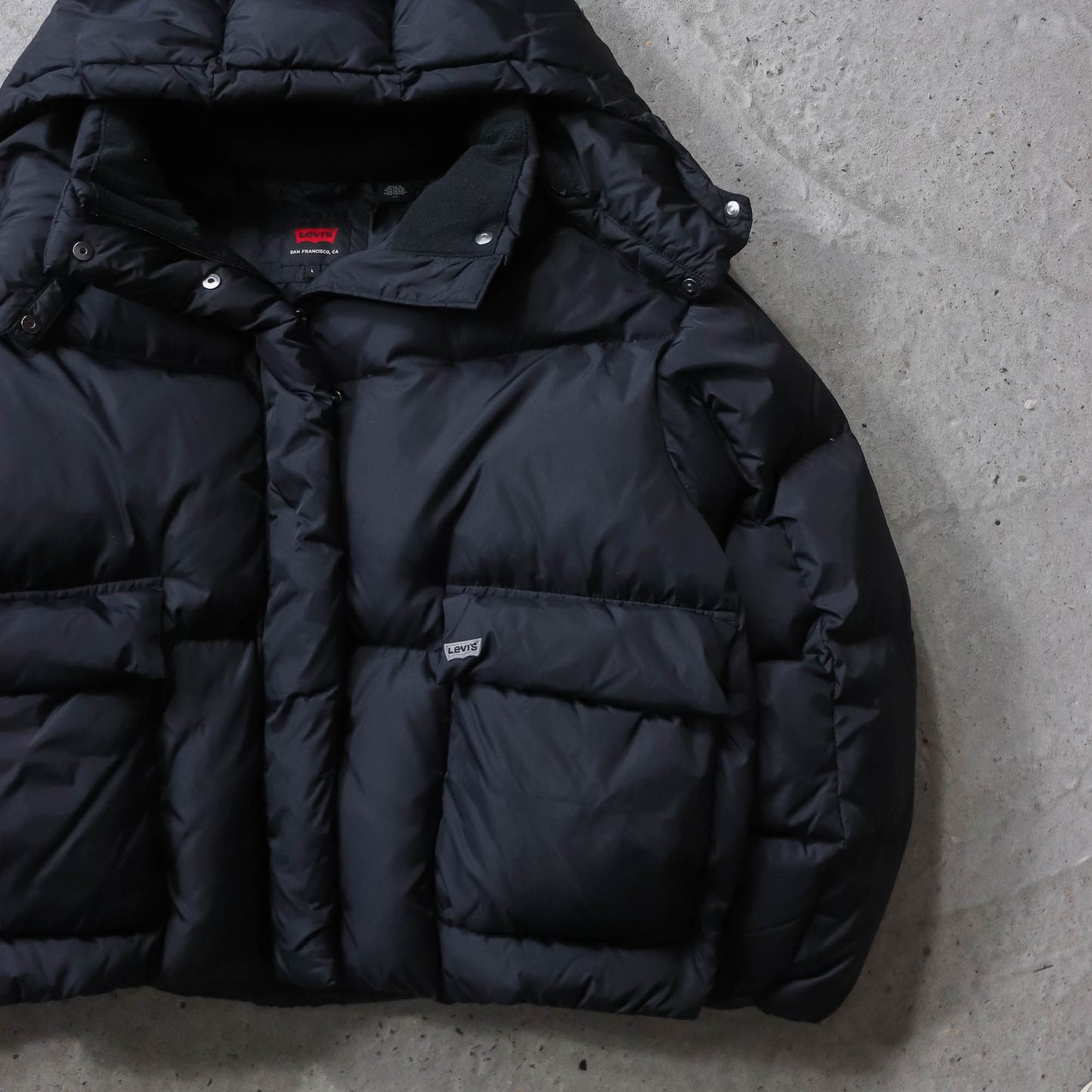 Levi's Cropped Bubble Puffer Down Jacket - 2000s (Women's L)