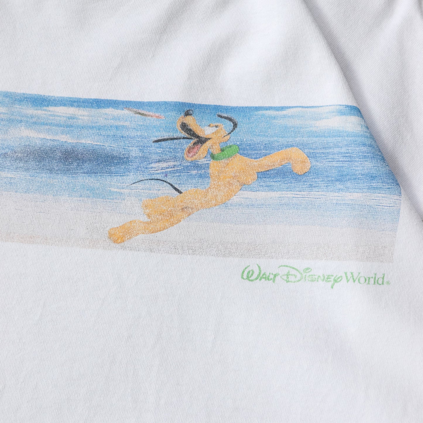 Vintage 90s Goofy Waverunner Disney Tee - L - AL Vintage