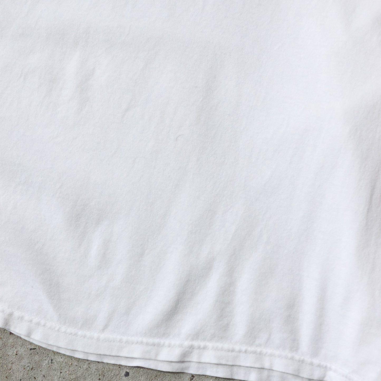 Vintage 90s Goofy Waverunner Disney Tee - L - AL Vintage