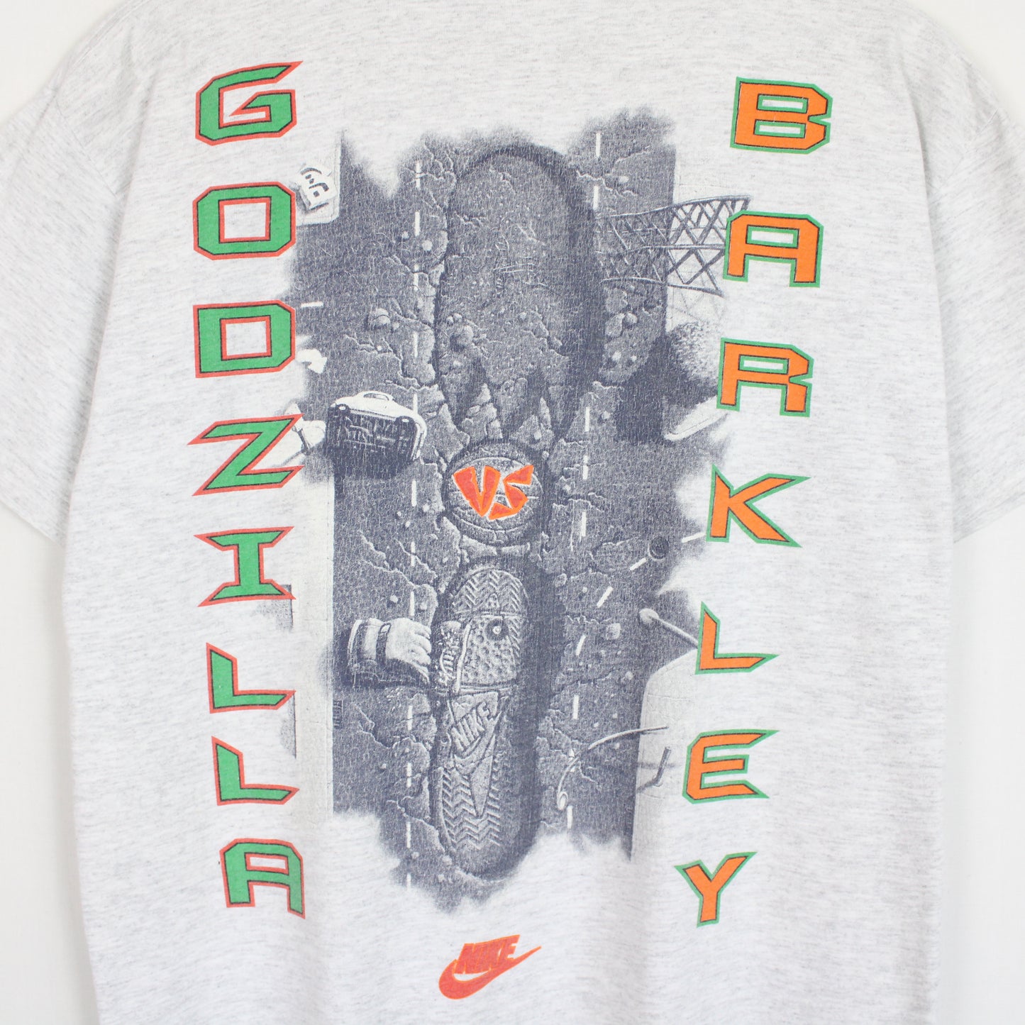 Vintage 1992 Charles Barkley vs Godzilla 'Battle of The Century' Nike Tee - L