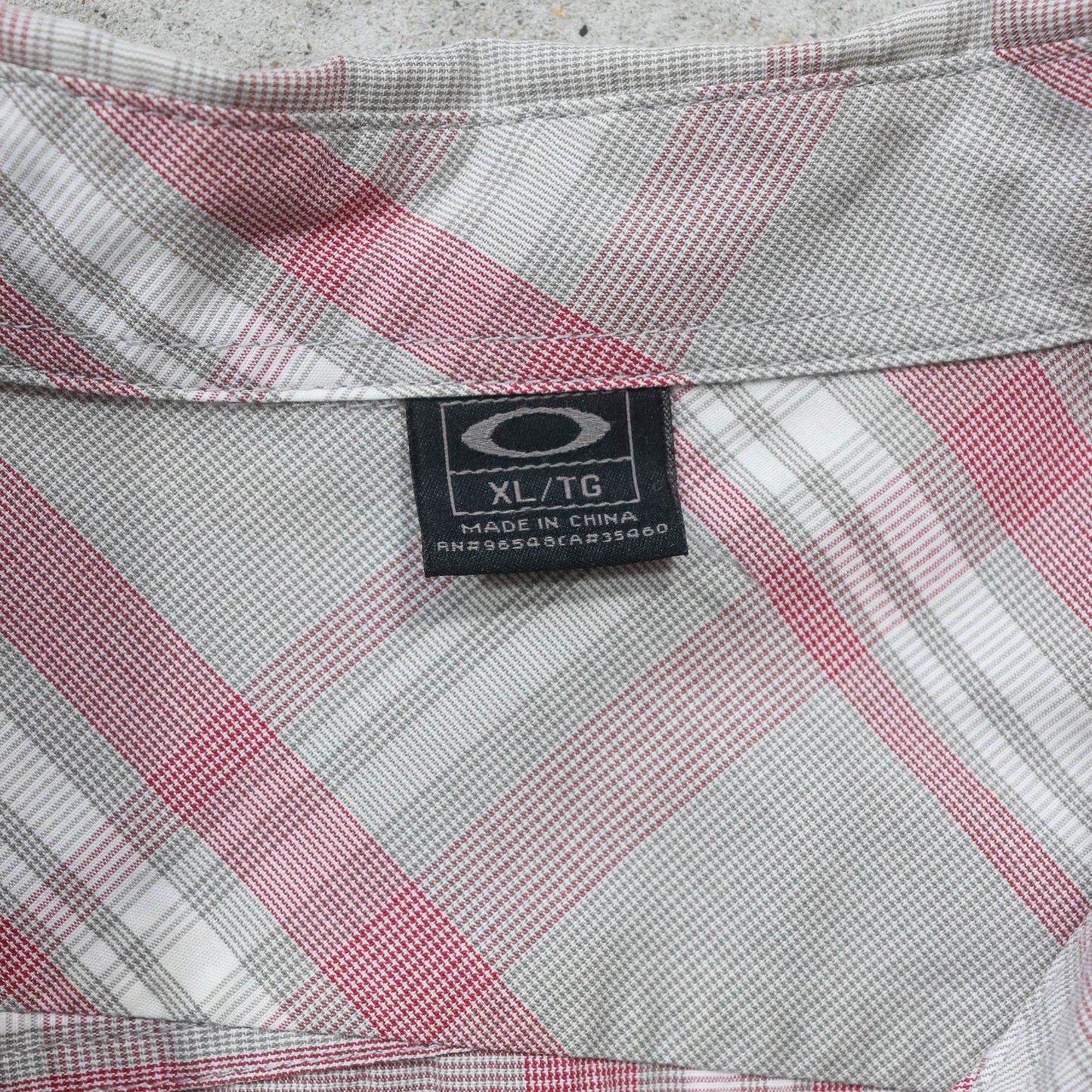 Oakley Square O Plaid Button Up Shirt - 2000s (XL)