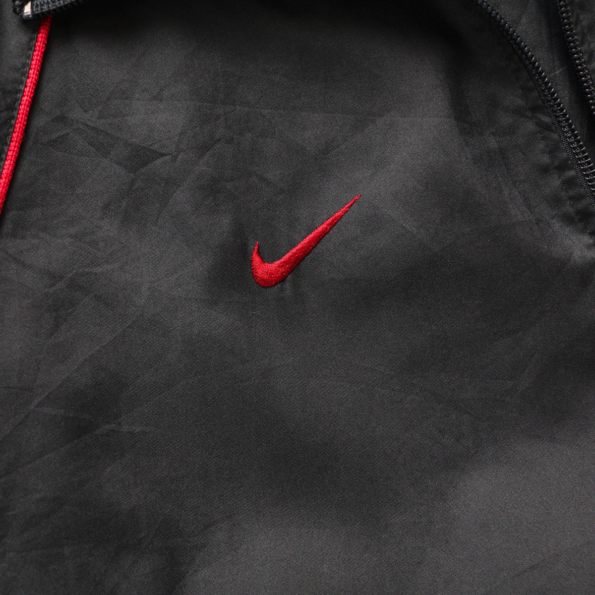 Nike Mini Swoosh Piped Windbreaker Jacket – 2000s (L)