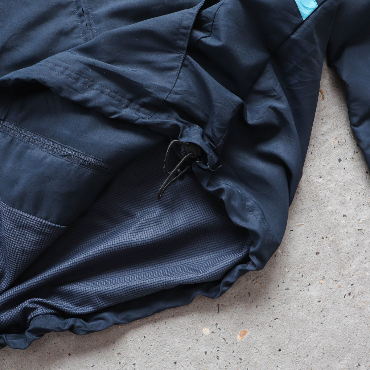 Umbro Big Logo Windbreaker Jacket - 2000s (M)