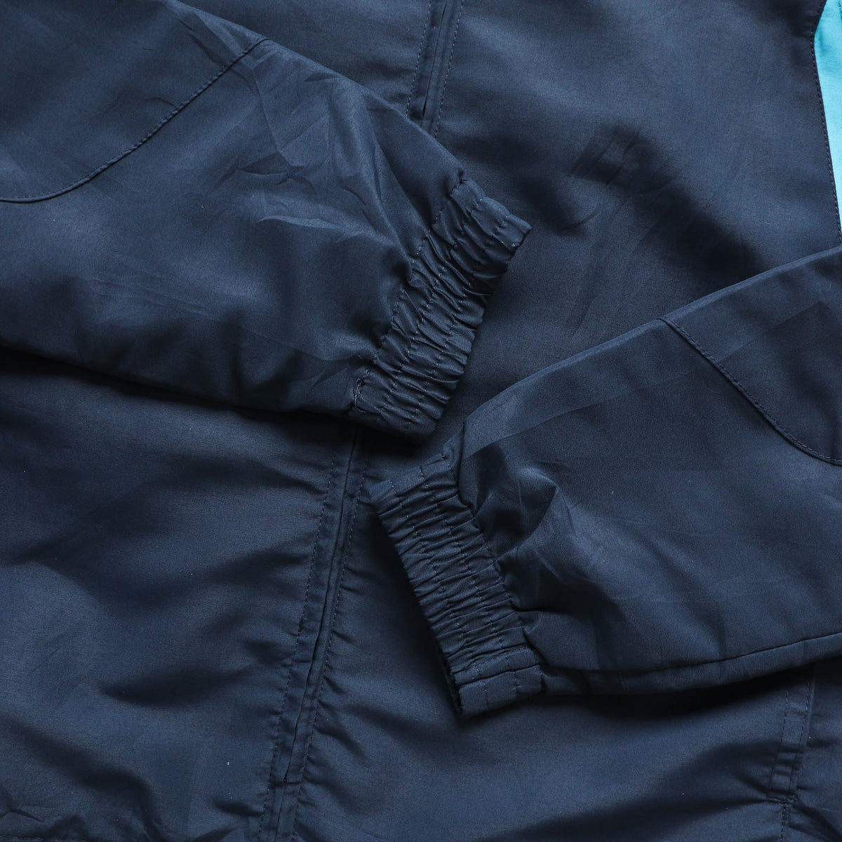 Umbro Big Logo Windbreaker Jacket - 2000s (M)