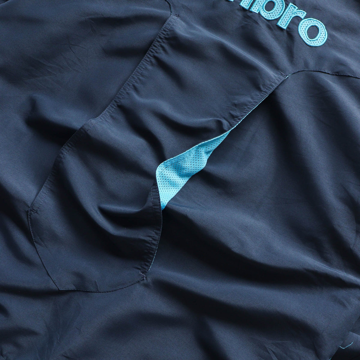 Umbro Big Logo Windbreaker Jacket - 2000s (M)